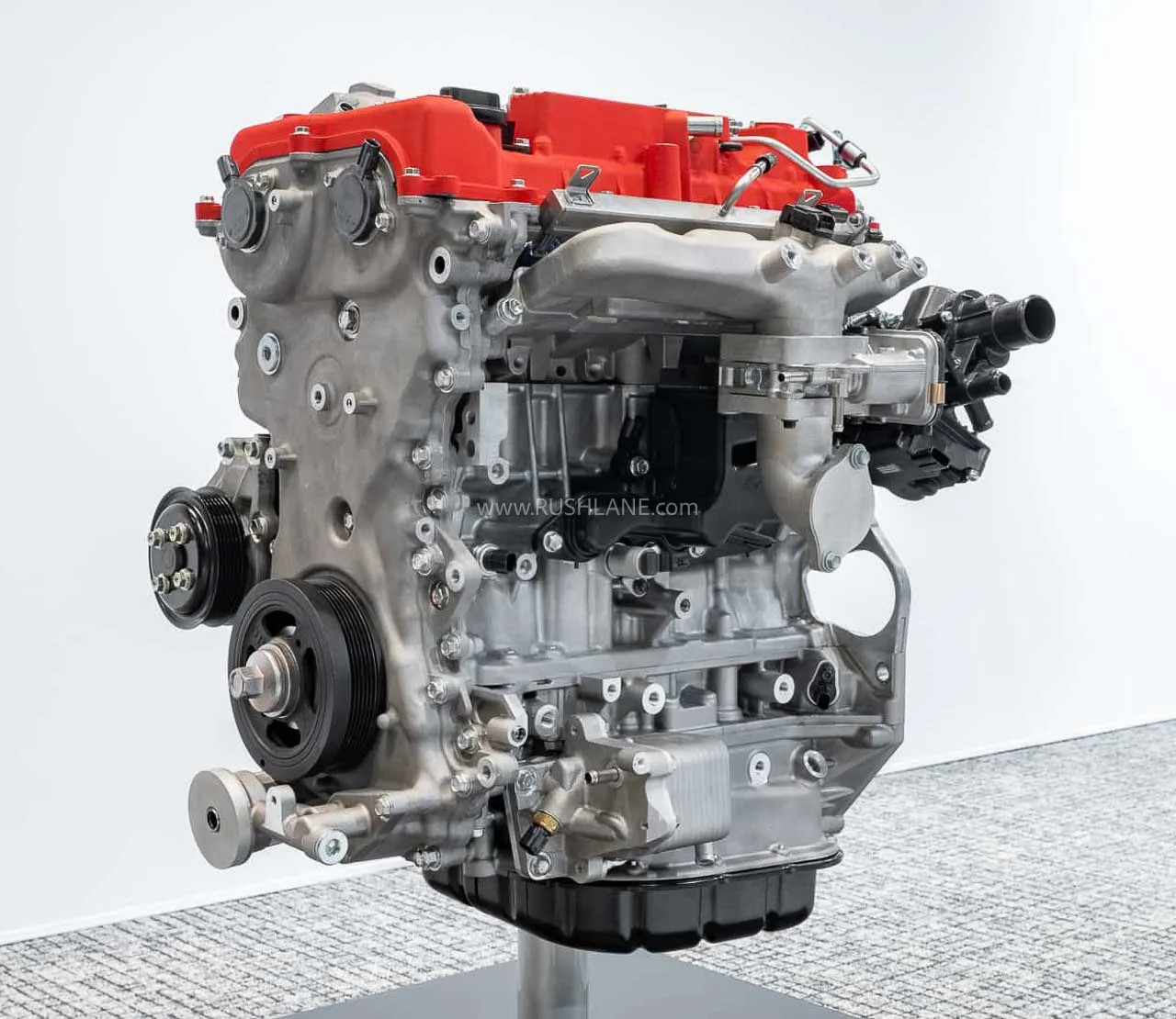 เล็ก แรง ประหยัด TOYOTA 1.5-2.0 ลิตร เครื่องยนต์รุ่นใหม่หัวใจไฮบริดเทอร์โบ! 