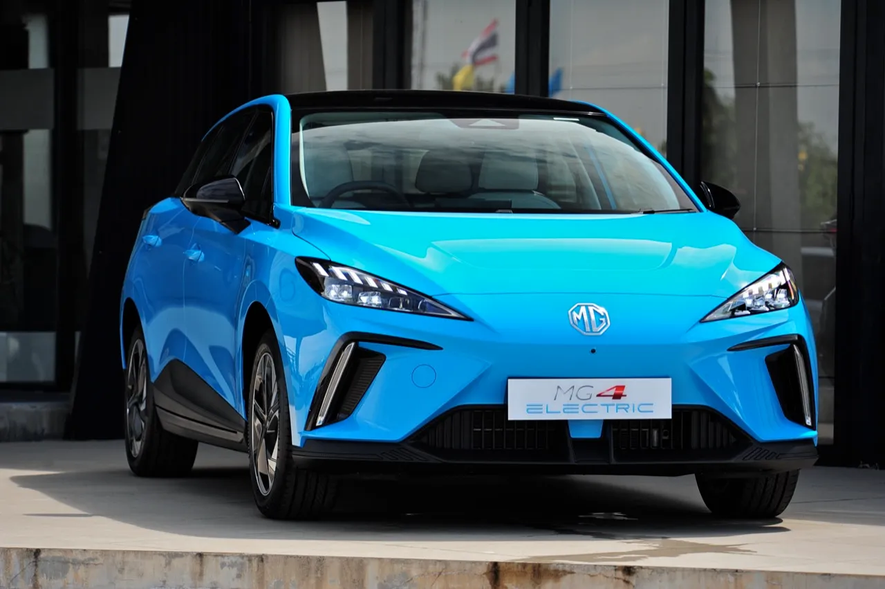 เที่ยวเกาะช้างหน้าฝนในรถ EV จุดชาร์จมี ซีฟู้ดอุดมสมบูรณ์ แต่มันจะเปียกปอนหน่อย
