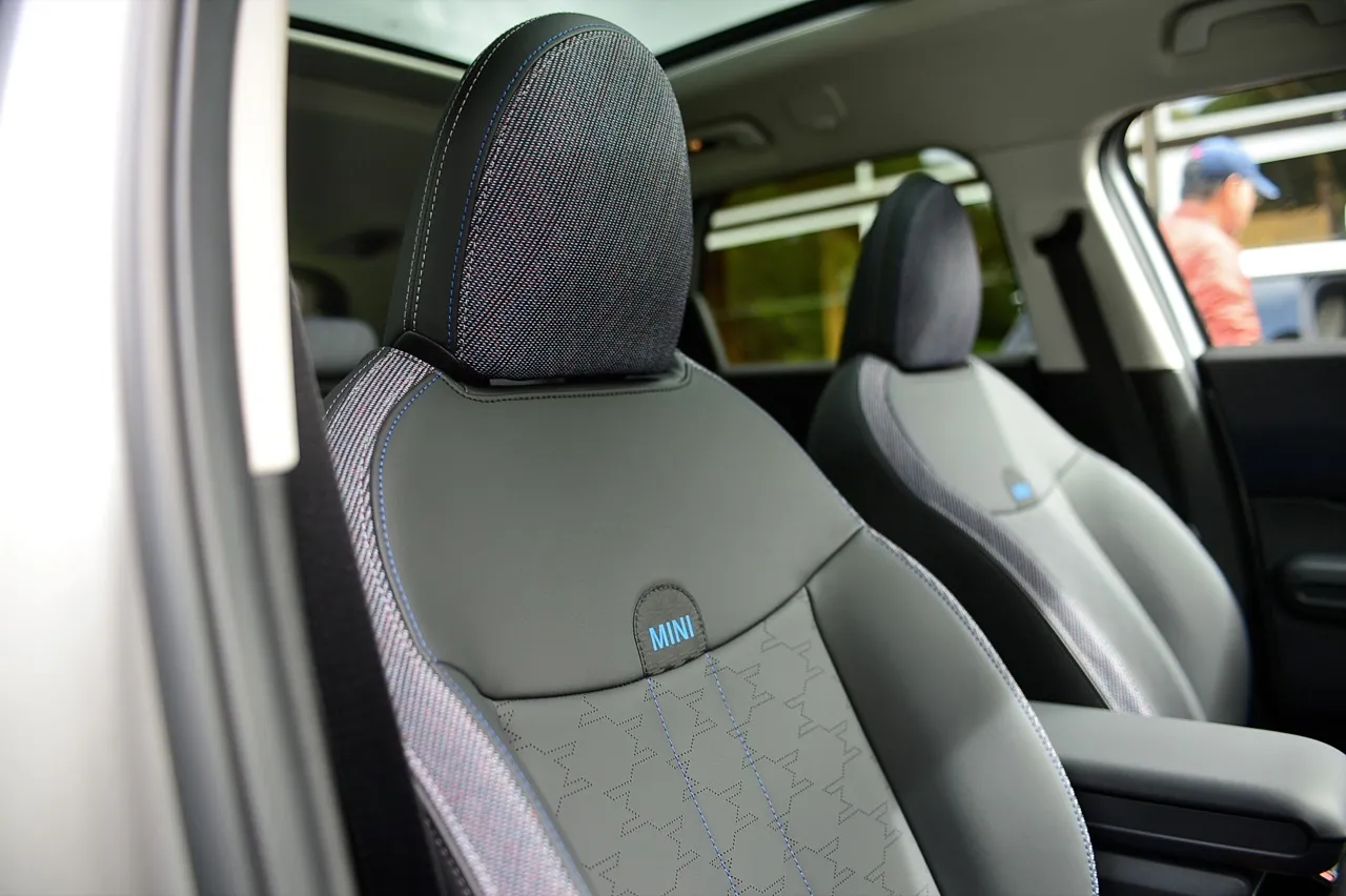 ใหญ่สะใจวิ่งไกล 430 กิโลเมตร MINI NEW COUNTRYMAN SE ALL4