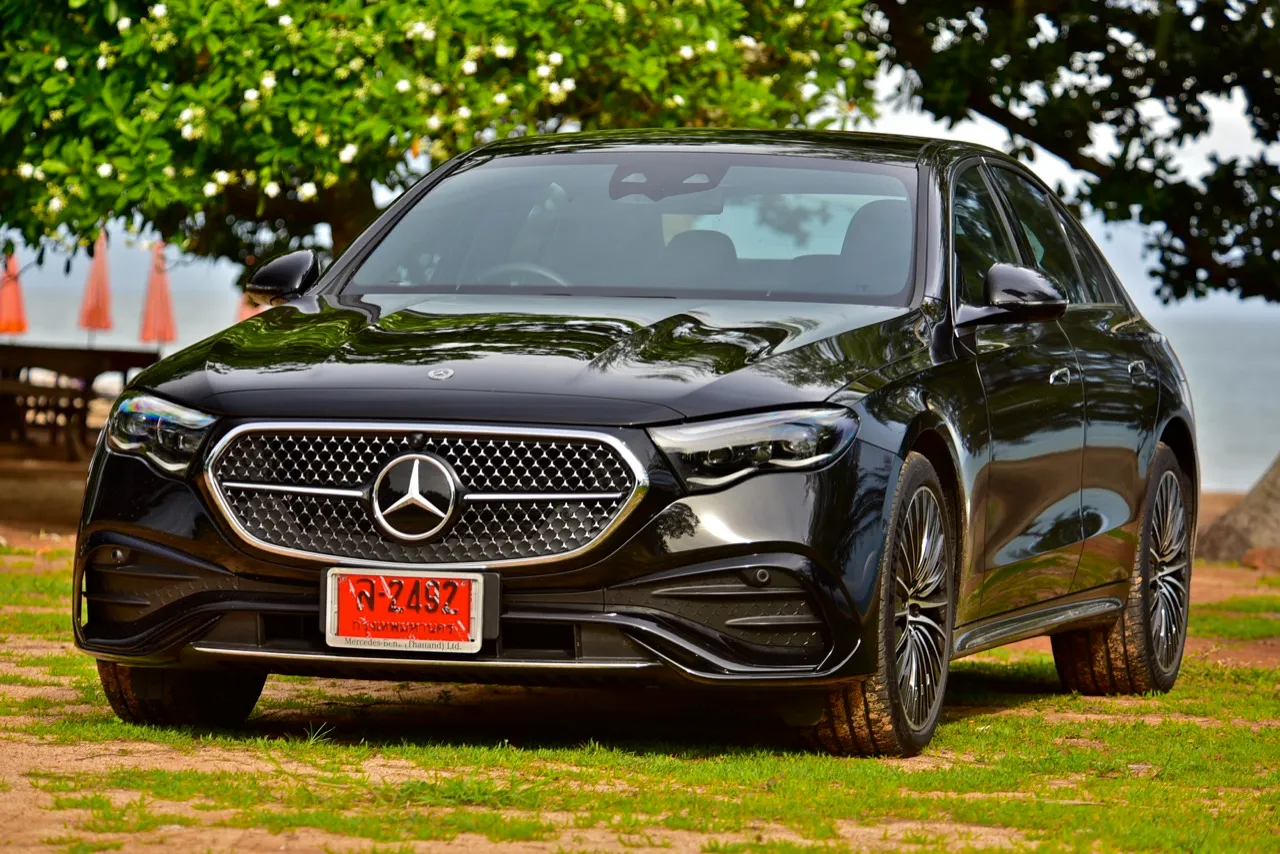 ประกอบไทย วิ่งไฟฟ้าไกลร้อยกิโลเมตร ทดสอบ NEW MERCEDES-BENZ E350e AMG DYNAMIC 