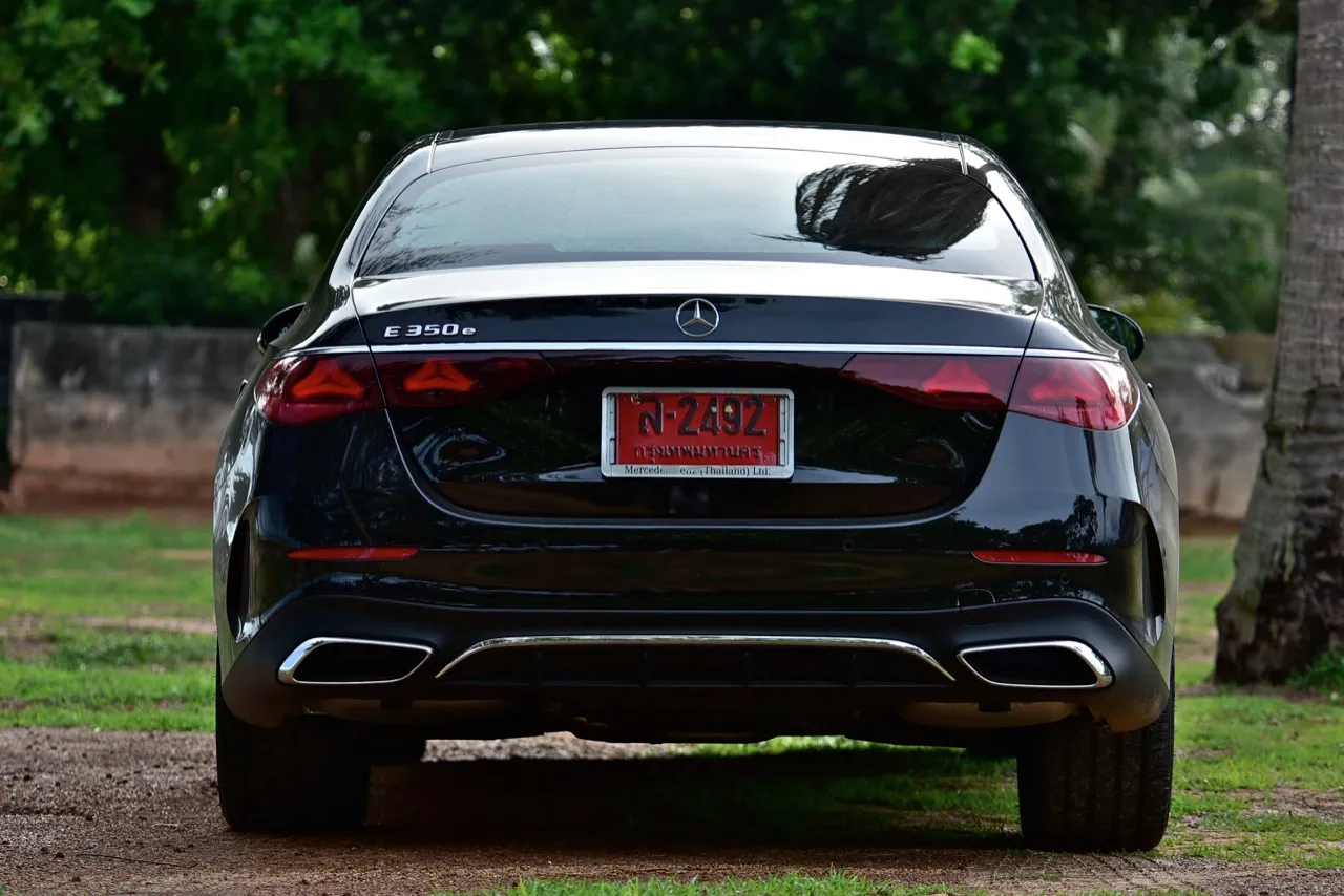 ประกอบไทย วิ่งไฟฟ้าไกลร้อยกิโลเมตร ทดสอบ NEW MERCEDES-BENZ E350e AMG DYNAMIC 