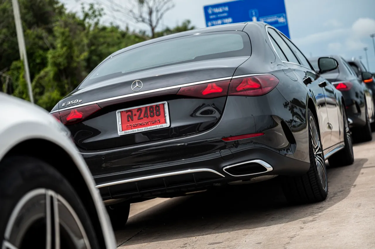 ประกอบไทย วิ่งไฟฟ้าไกลร้อยกิโลเมตร ทดสอบ NEW MERCEDES-BENZ E350e AMG DYNAMIC 