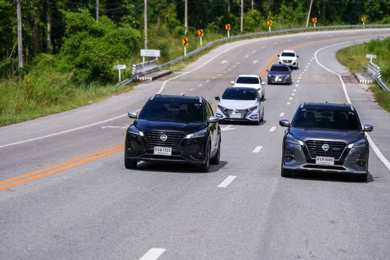 ไม่ชอบรอชาร์จไฟต้องเทใจไปคันนี้ ทดสอบ NISSAN KICKS AUTECH