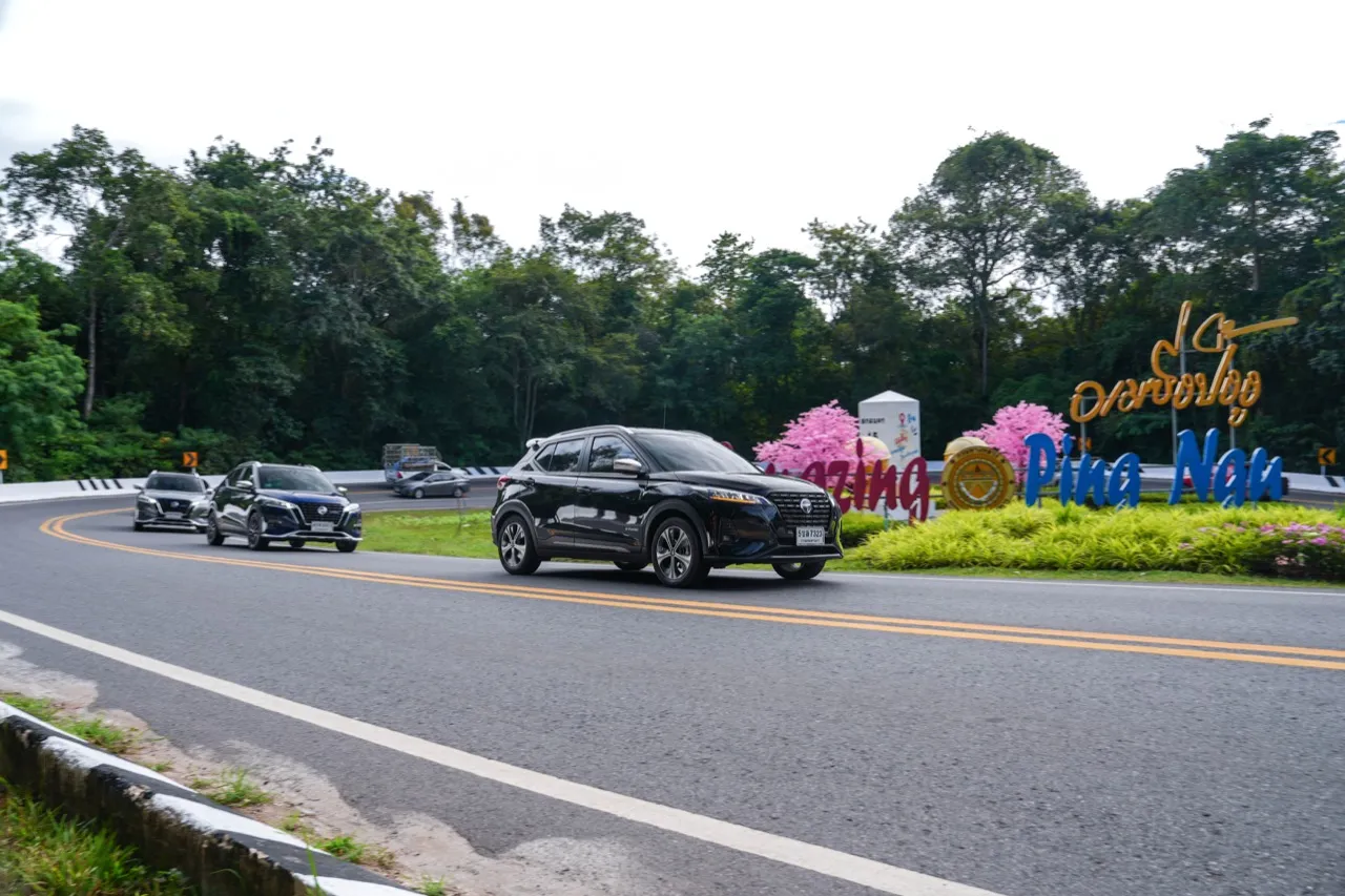 ไม่ชอบรอชาร์จไฟต้องเทใจไปคันนี้ ทดสอบ NISSAN KICKS AUTECH