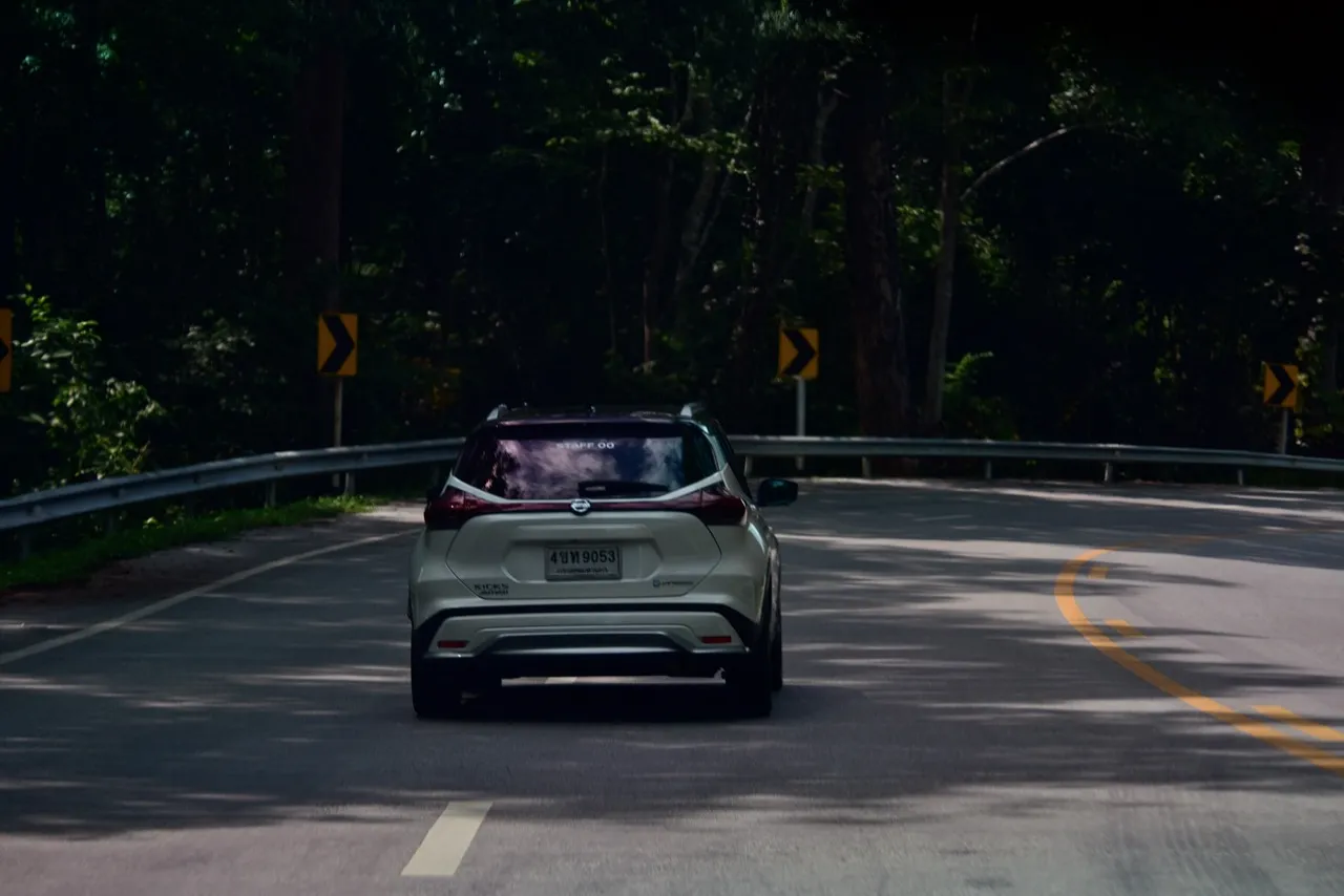ไม่ชอบรอชาร์จไฟต้องเทใจไปคันนี้ ทดสอบ NISSAN KICKS AUTECH