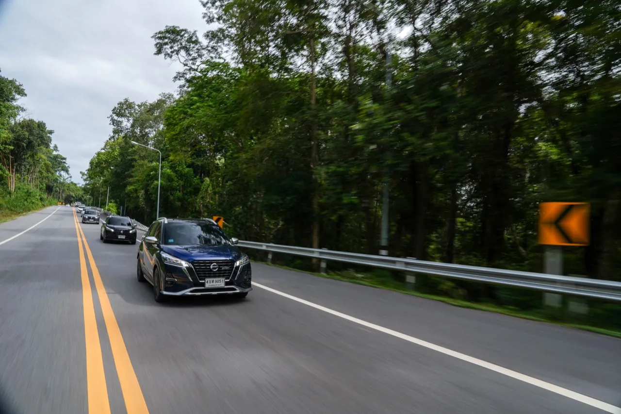 ไม่ชอบรอชาร์จไฟต้องเทใจไปคันนี้ ทดสอบ NISSAN KICKS AUTECH