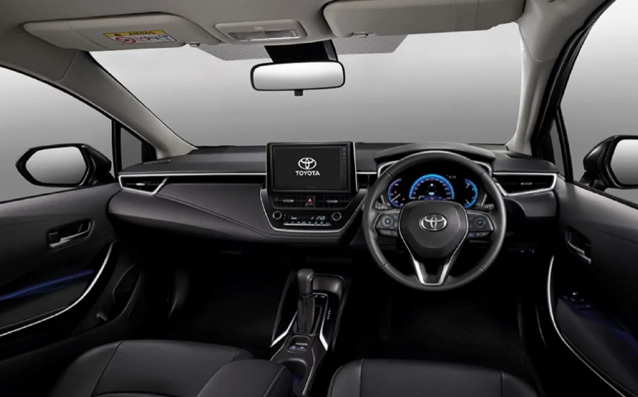 ปรับโฉมเพิ่มความสด มาแล้ว TOYOTA COROLLA ALTIS HEV GR SPORT 2024