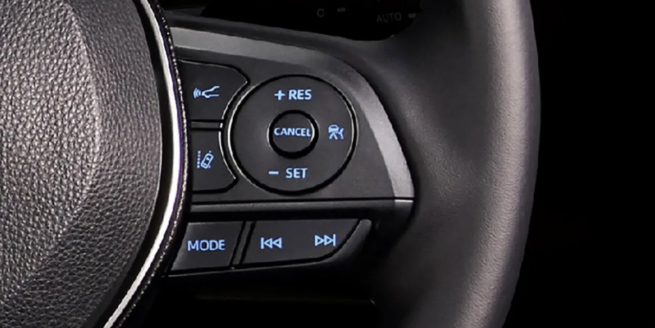 ปรับโฉมเพิ่มความสด มาแล้ว TOYOTA COROLLA ALTIS HEV GR SPORT 2024
