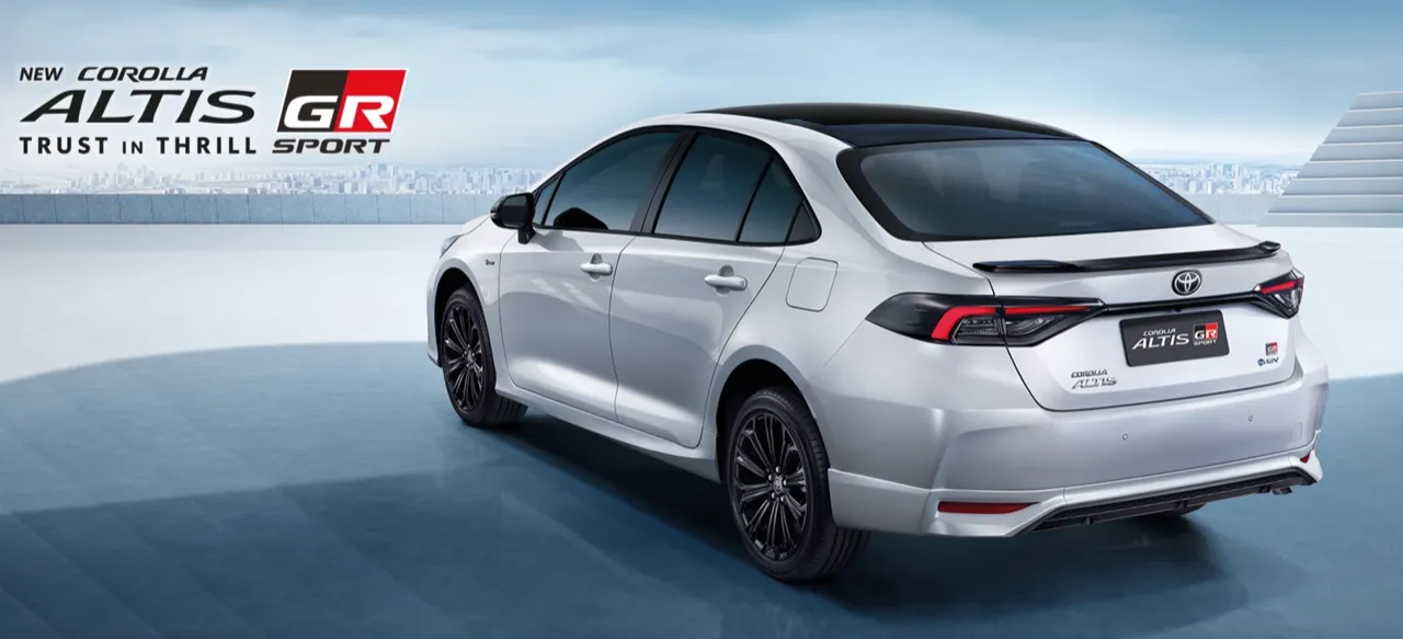 ปรับโฉมเพิ่มความสด มาแล้ว TOYOTA COROLLA ALTIS HEV GR SPORT 2024
