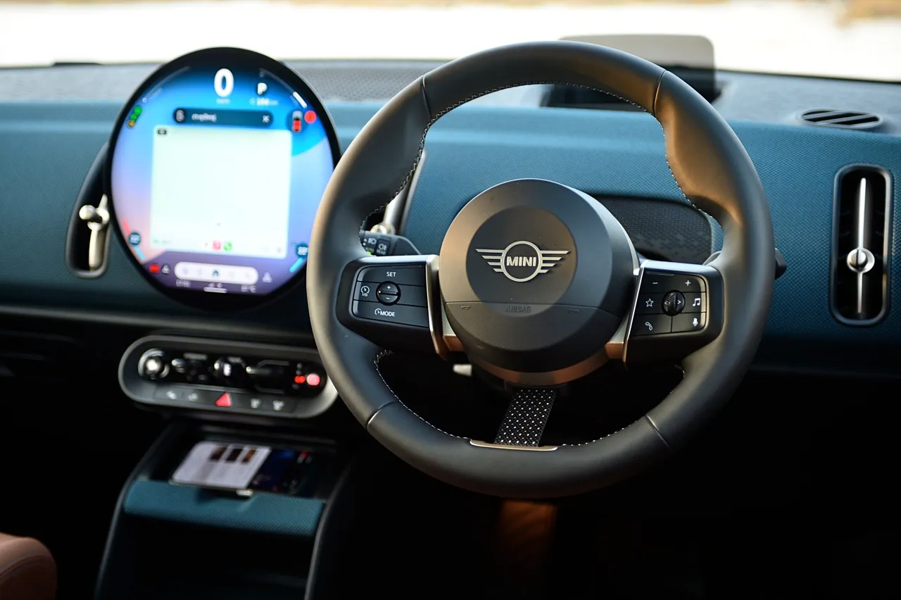 ประกอบไทยราคาดีงาม ทดสอบ MINI COUNTRYMAN COOPER S ALL4 U25 