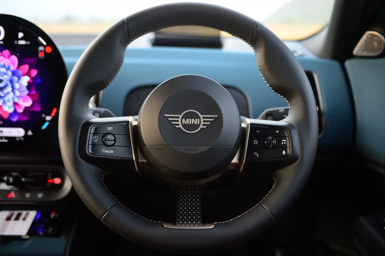 ประกอบไทยราคาดีงาม ทดสอบ MINI COUNTRYMAN COOPER S ALL4 U25 