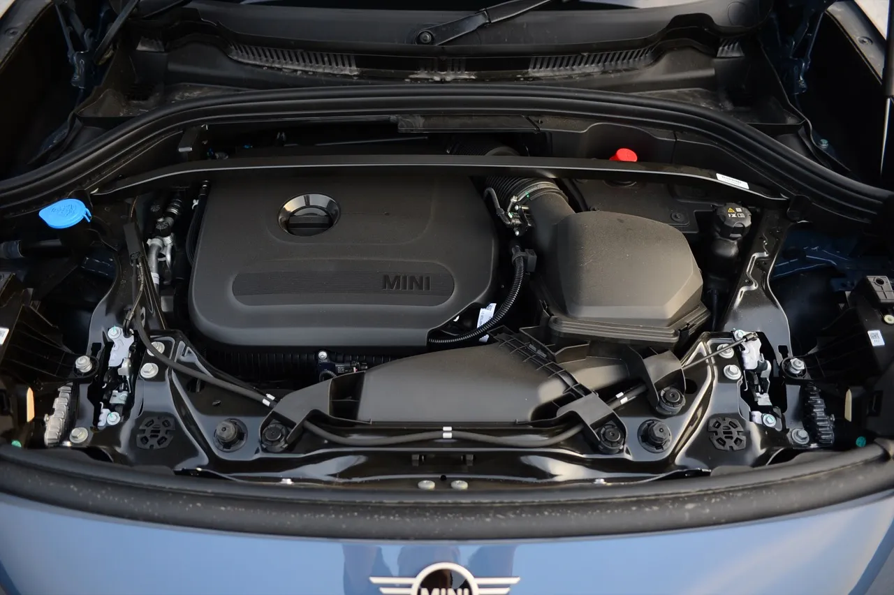 ประกอบไทยราคาดีงาม ทดสอบ MINI COUNTRYMAN COOPER S ALL4 U25 