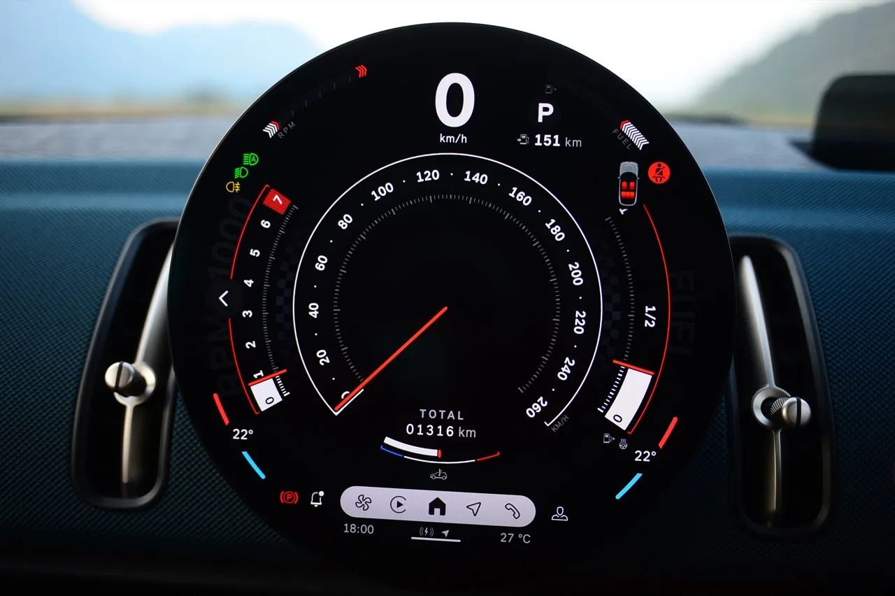 ประกอบไทยราคาดีงาม ทดสอบ MINI COUNTRYMAN COOPER S ALL4 U25 