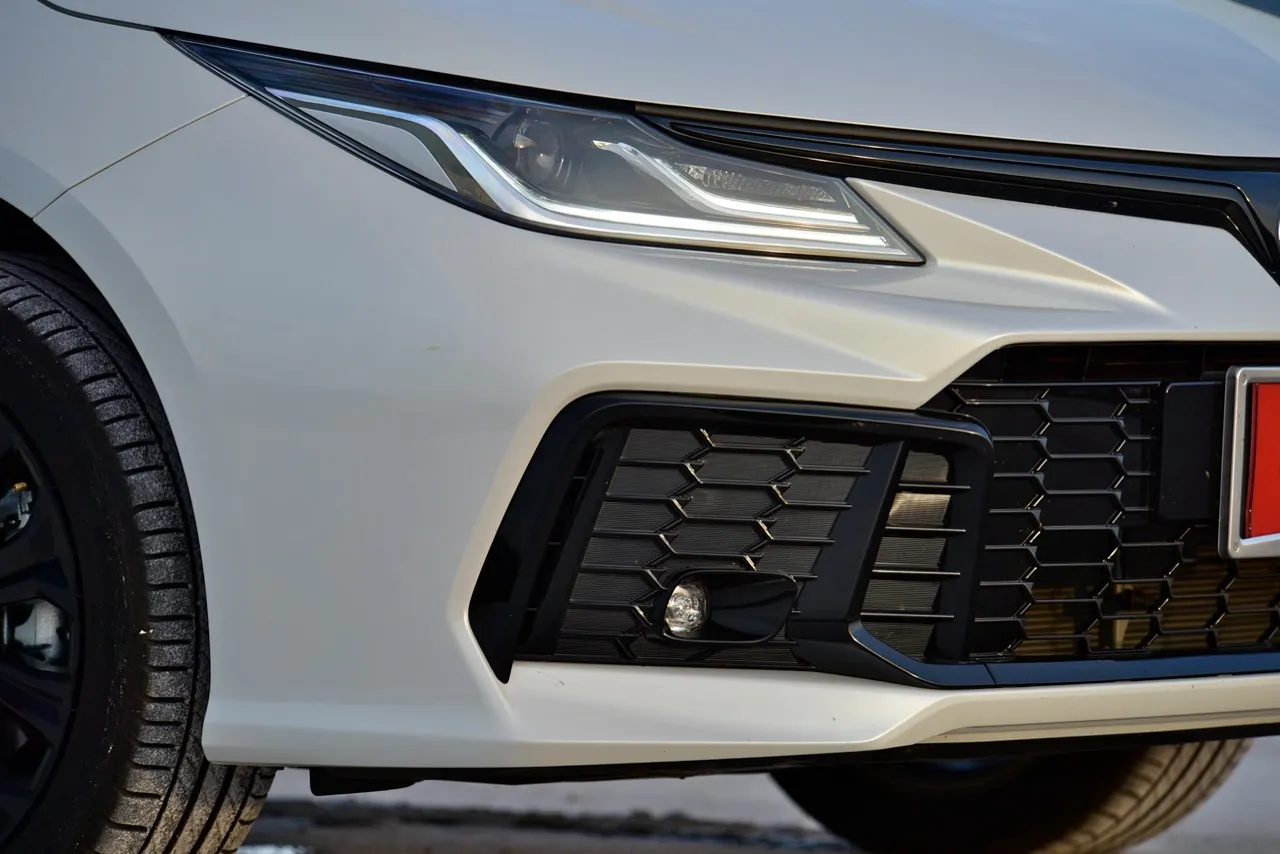 ขับดีเกินราคา! ทดสอบ TOYOTA COROLLA ALTIS HEV GR SPORT รุ่นปรับโฉม 