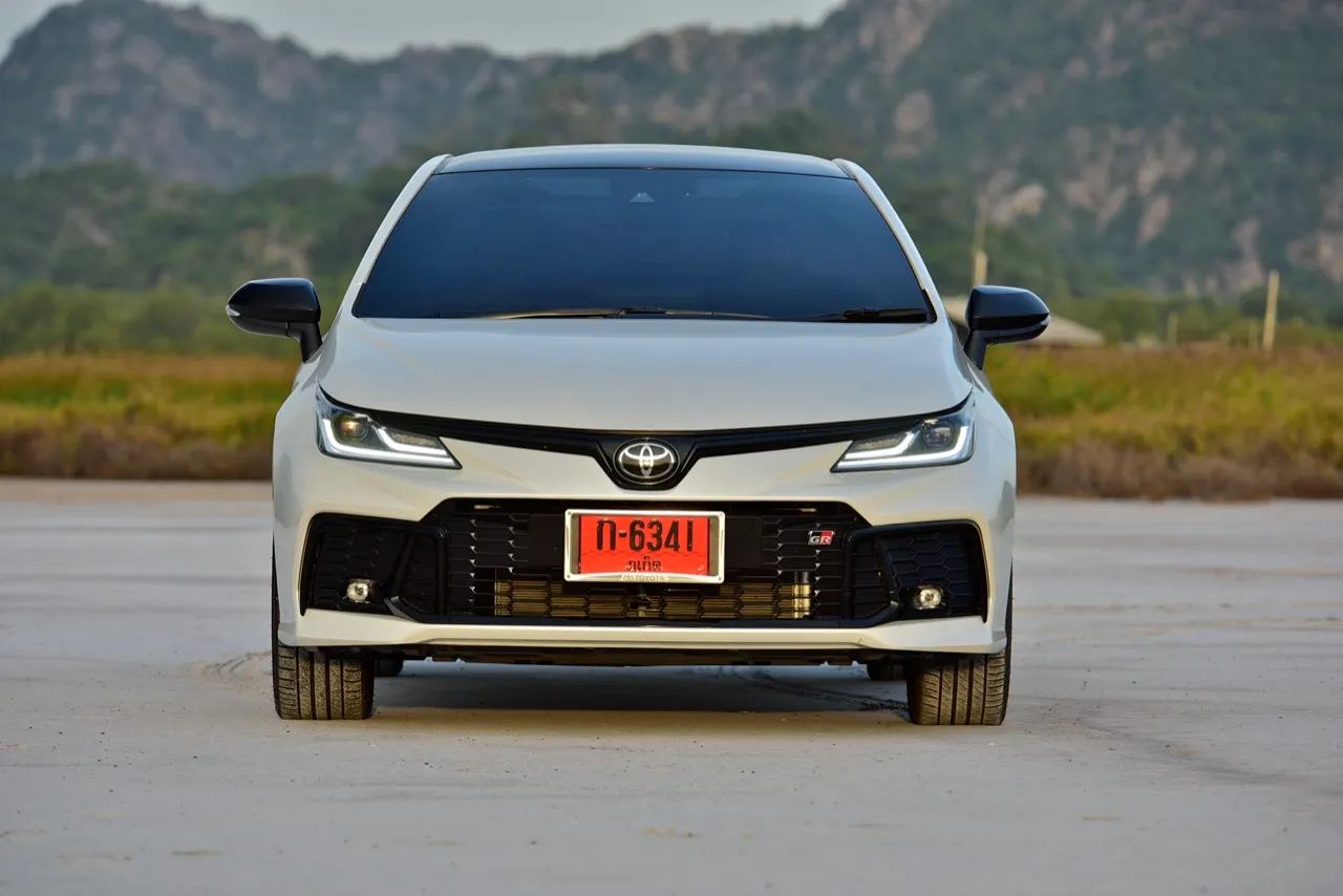 ขับดีเกินราคา! ทดสอบ TOYOTA COROLLA ALTIS HEV GR SPORT รุ่นปรับโฉม 