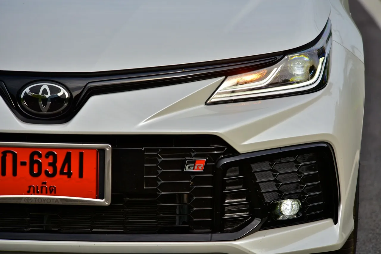 ขับดีเกินราคา! ทดสอบ TOYOTA COROLLA ALTIS HEV GR SPORT รุ่นปรับโฉม 