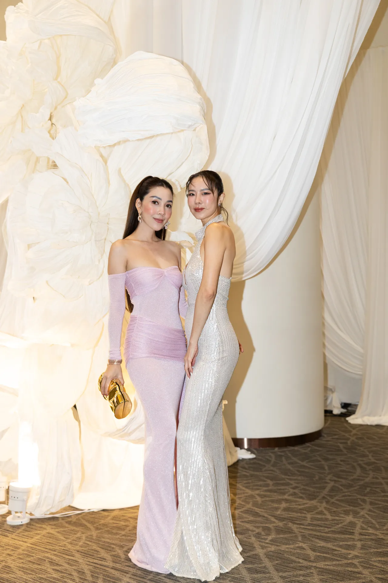 วู้ดดี้-โอ๊ต ควงคู่ฉลองวิวาห์สุดอบอุ่น ภายใต้คอนเซปต์ WANDOLAND OF LOVE