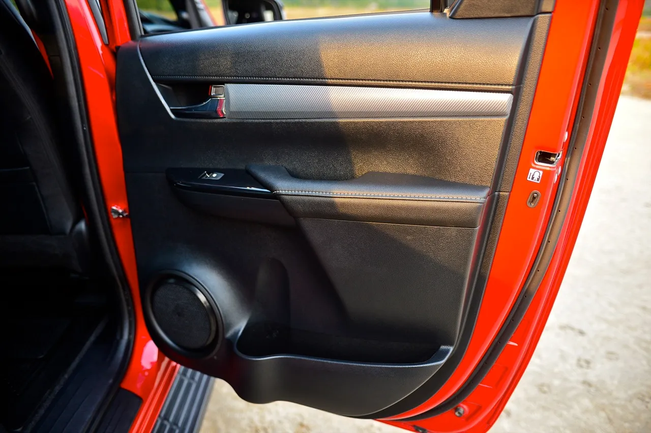 จากแอดิเลดถึงกุยบุรี ทดสอบ TOYOTA HILUX REVO GR SPORT