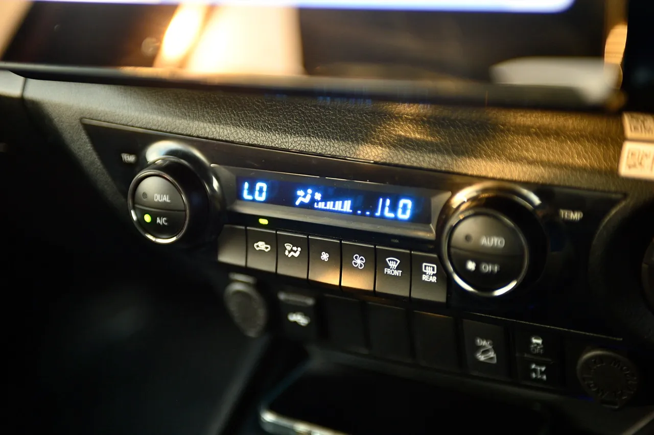 จากแอดิเลดถึงกุยบุรี ทดสอบ TOYOTA HILUX REVO GR SPORT