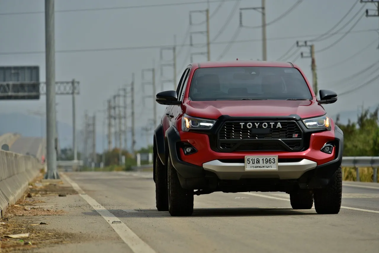จากแอดิเลดถึงกุยบุรี ทดสอบ TOYOTA HILUX REVO GR SPORT