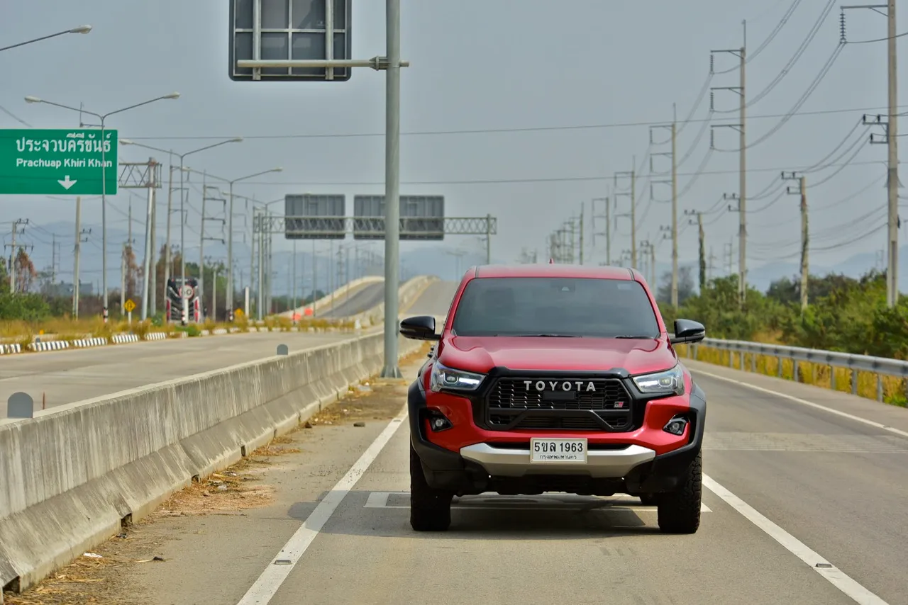 จากแอดิเลดถึงกุยบุรี ทดสอบ TOYOTA HILUX REVO GR SPORT
