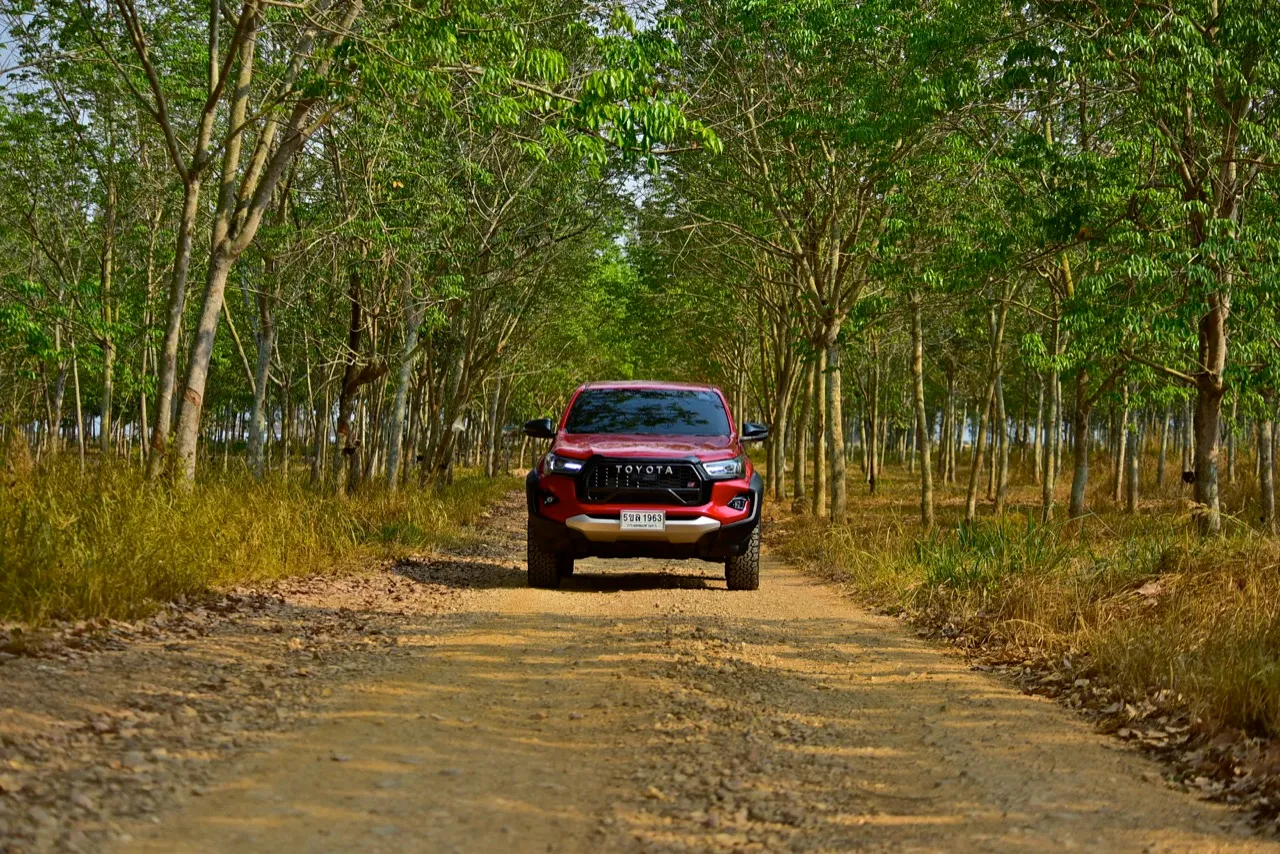 จากแอดิเลดถึงกุยบุรี ทดสอบ TOYOTA HILUX REVO GR SPORT