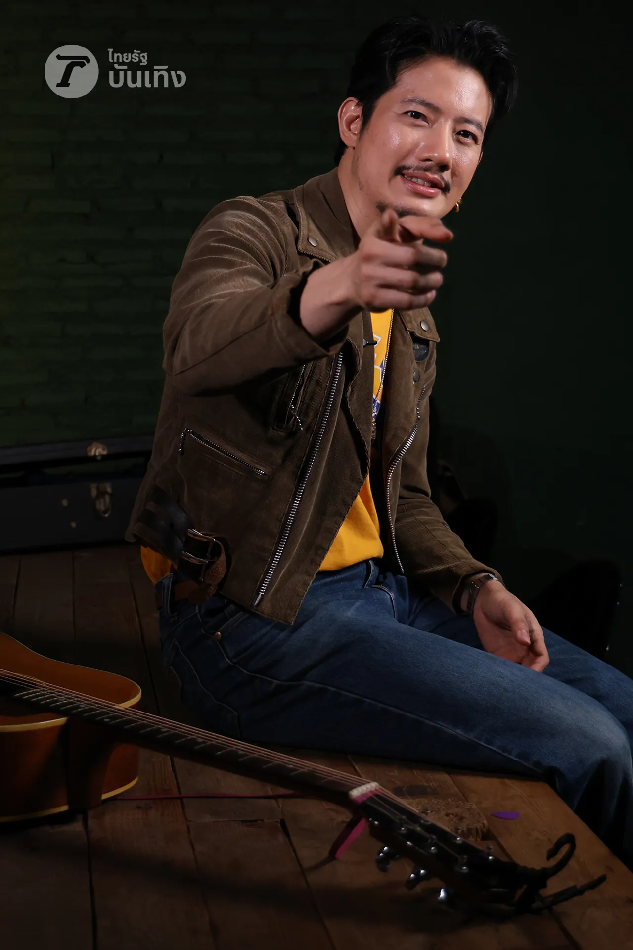 เป้ อารักษ์ เปิดมุมมองของผู้ชายวัย 40 เรื่องชีวิตและความรัก 'ผมไม่คิดจะแต่งงาน' (คลิป)