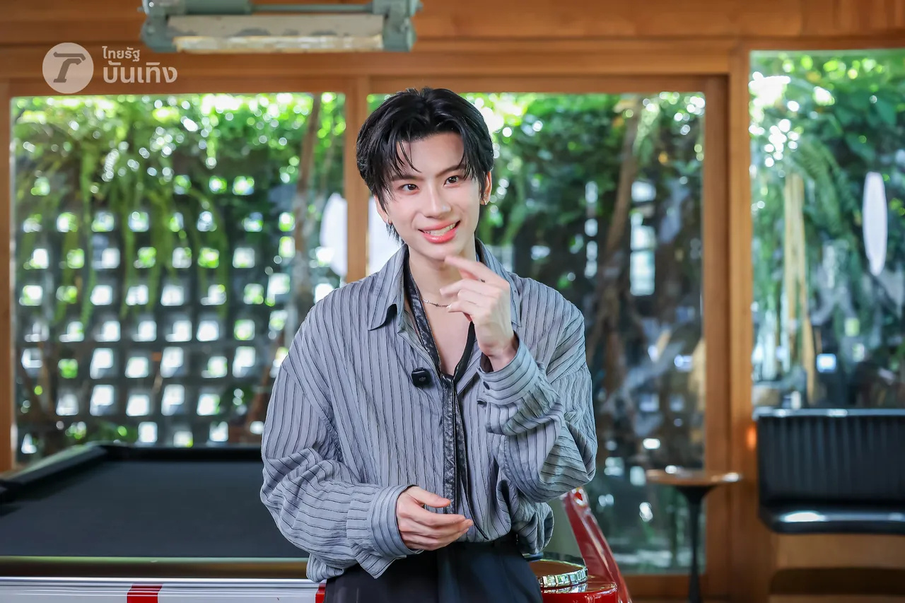 ไทแทน เปิดภาพหน้าจอมือถือสุดปังที่ได้จาก ลิซ่า และที่มาของรอยสักบนตัว (คลิป)