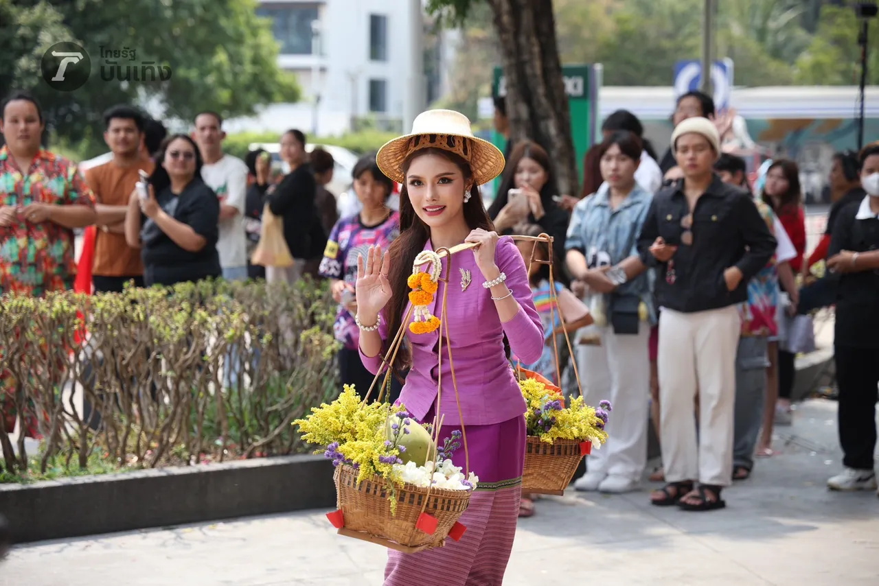 ชมภาพสาวๆ เข้ากองประกวด มิสแกรนด์ไทยแลนด์ 2025 วันแรก แต่ละคนจัดเต็มอลังการ