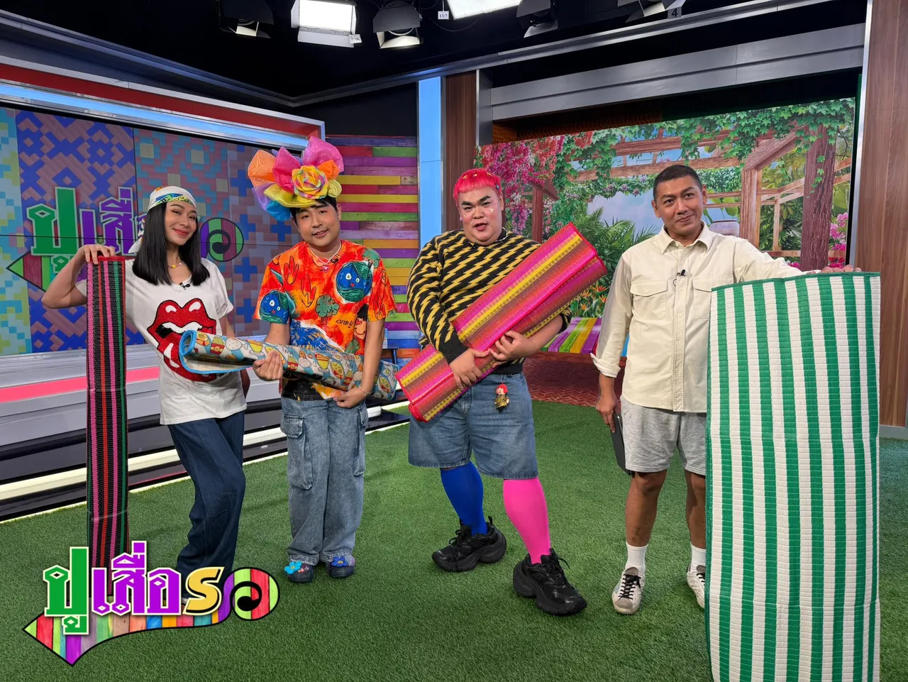 เปิดตัวรายการใหม่ “ปูเสื่อรอ” พร้อมเสิร์ฟข่าวแบบใหม่แบบสับ จึ้งใจแฟนๆ ไทยรัฐทีวี