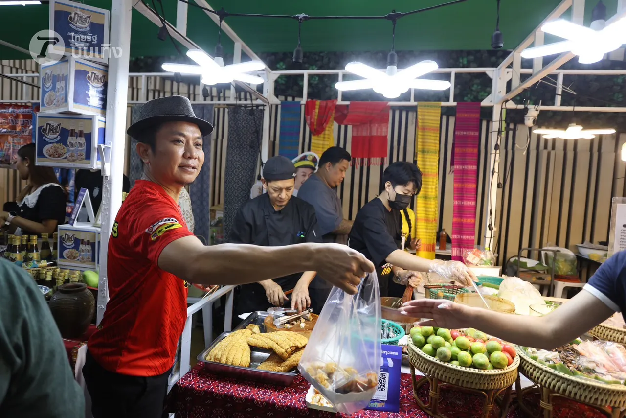 อิ่มอร่อยที่ไทยรัฐแฟร์ วันที่ 3 ยังเอาใจสายกิน สายมู สายดูโชว์ จัดให้ครบแบบฉ่ำๆ