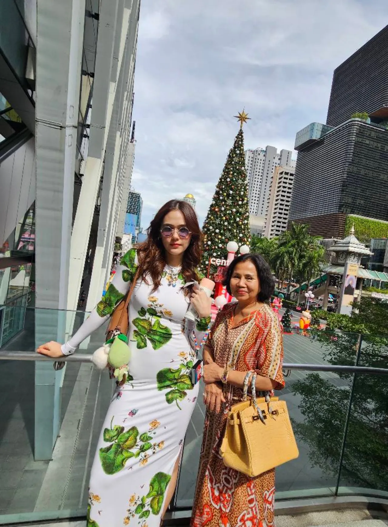  ยายหนิง เปิดภาพห้องครัวใหม่ที่เพิ่งสร้างเสร็จ แค่ผ้าม่านก็ไม่ธรรมดาแล้ว