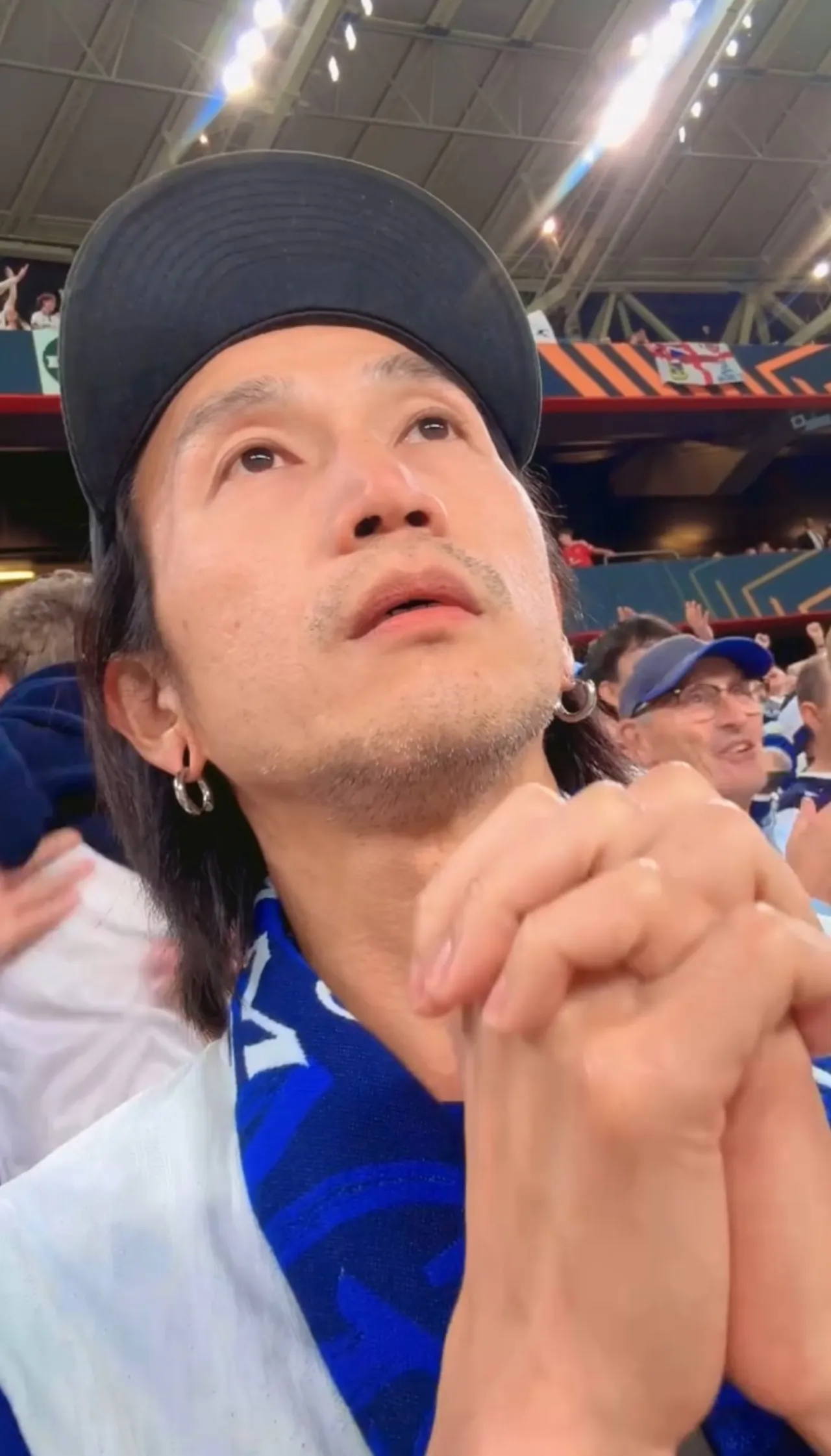 ตูน บอดี้สแลม ดีใจน้ำตาซึม ทีมรัก สเปอร์ส ชนะ แมนยูฯ ได้แชมป์ในรอบ 17 ปี