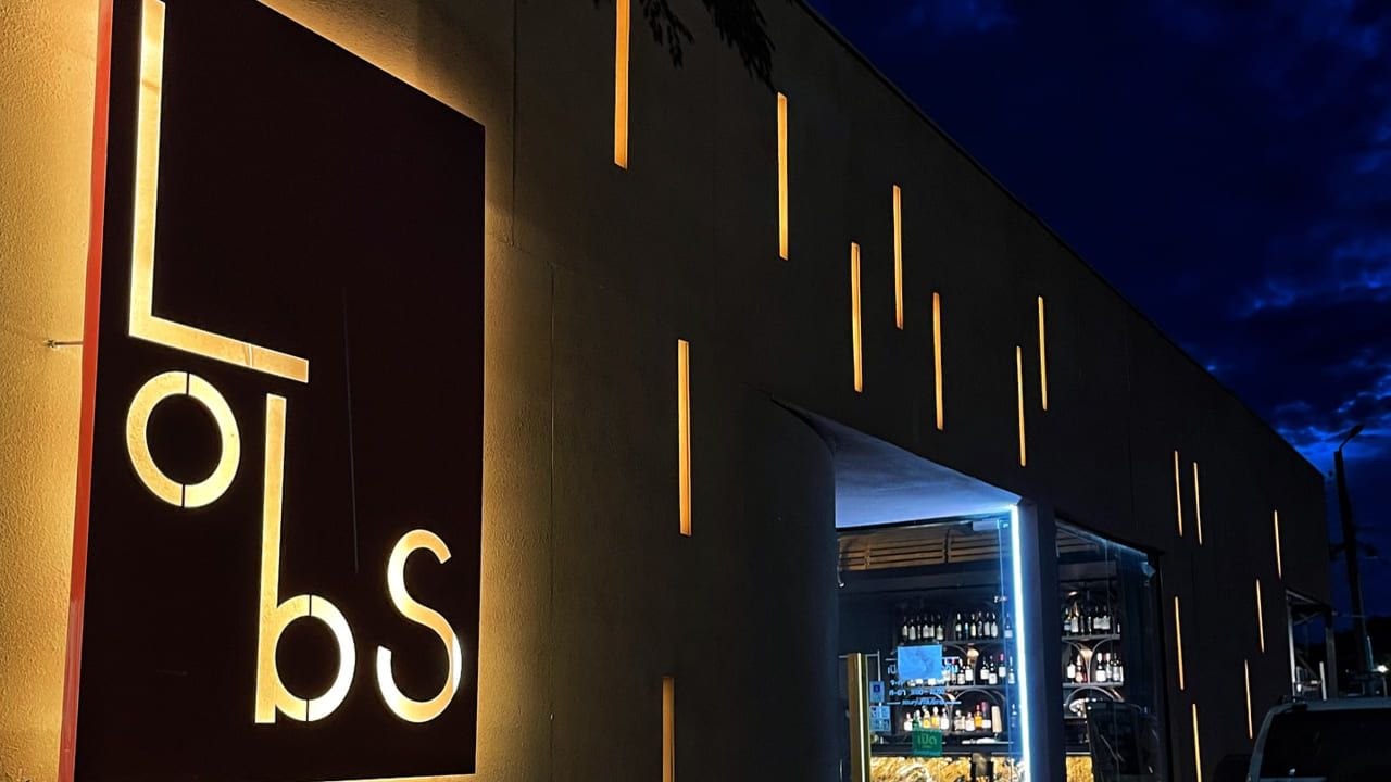 ขอบคุณภาพจากเฟซบุ๊ก Lobs Lobster Restaurant 