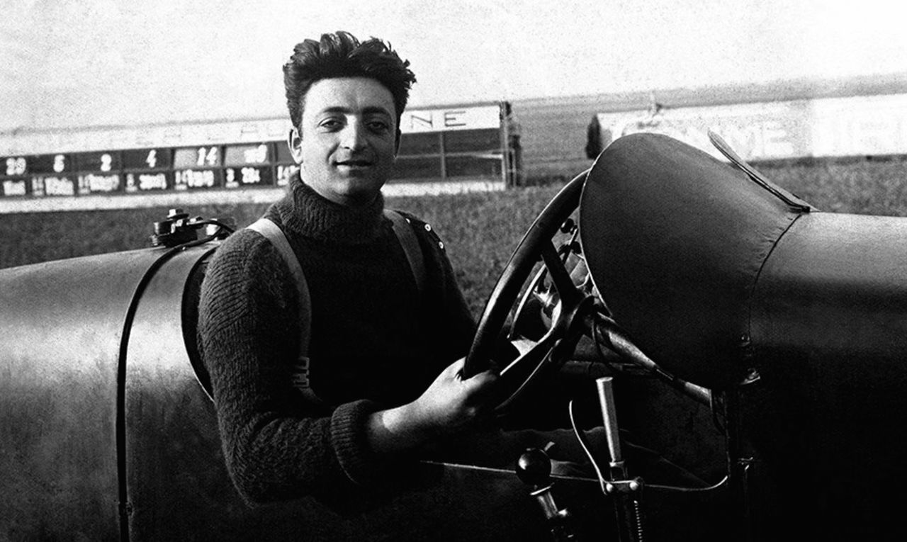 Enzo Ferrari ผู้ก่อตั้ง Ferrari