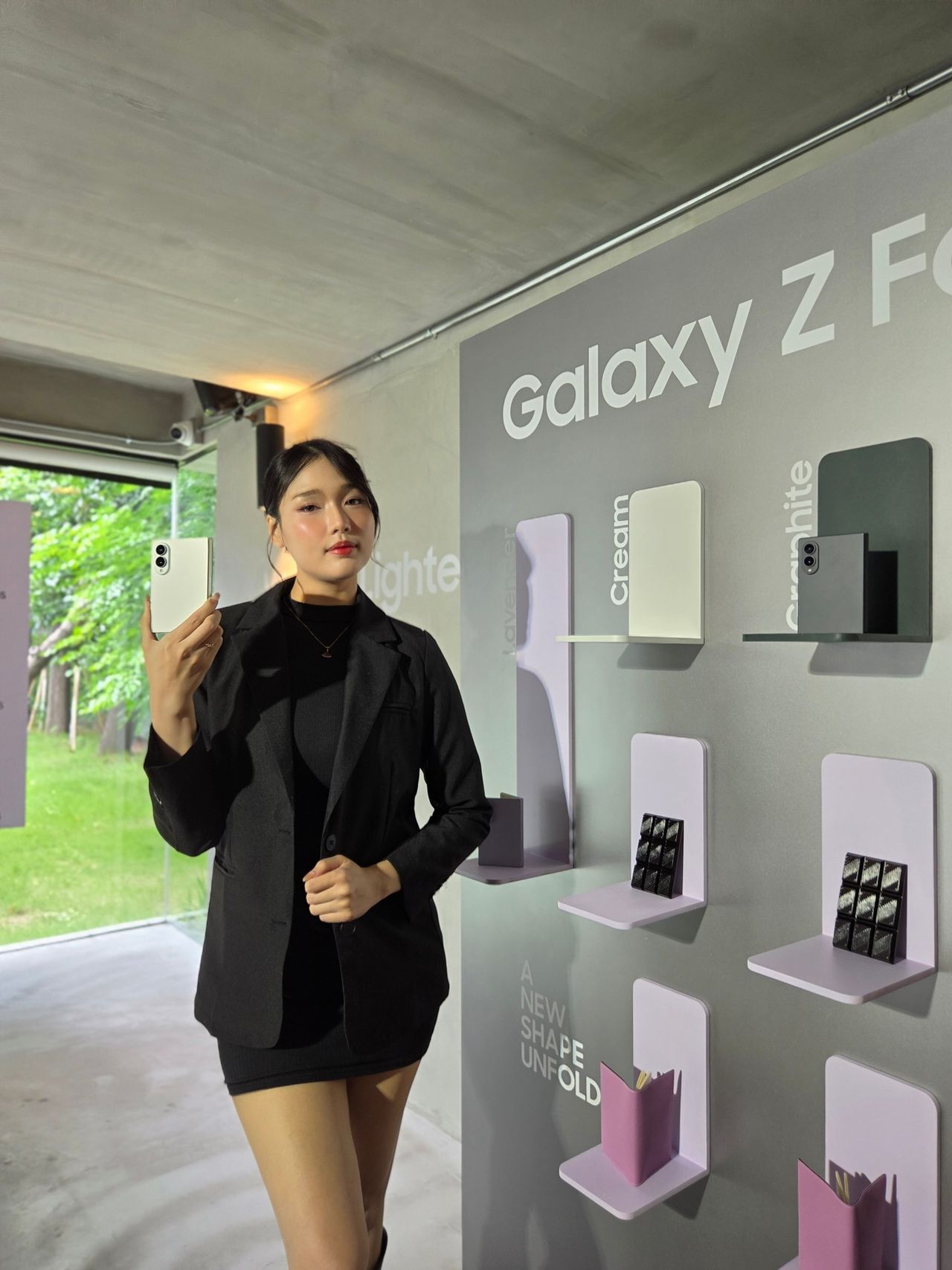 ภาพจากกล้อง Galaxy Z Fold 8