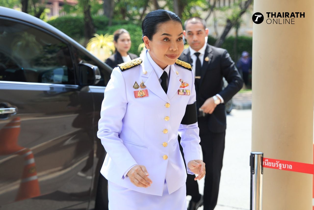 นางสุขสมรวย วันทนียกุล รัฐมนตรีประจำสำนักนายกรัฐมนตรี