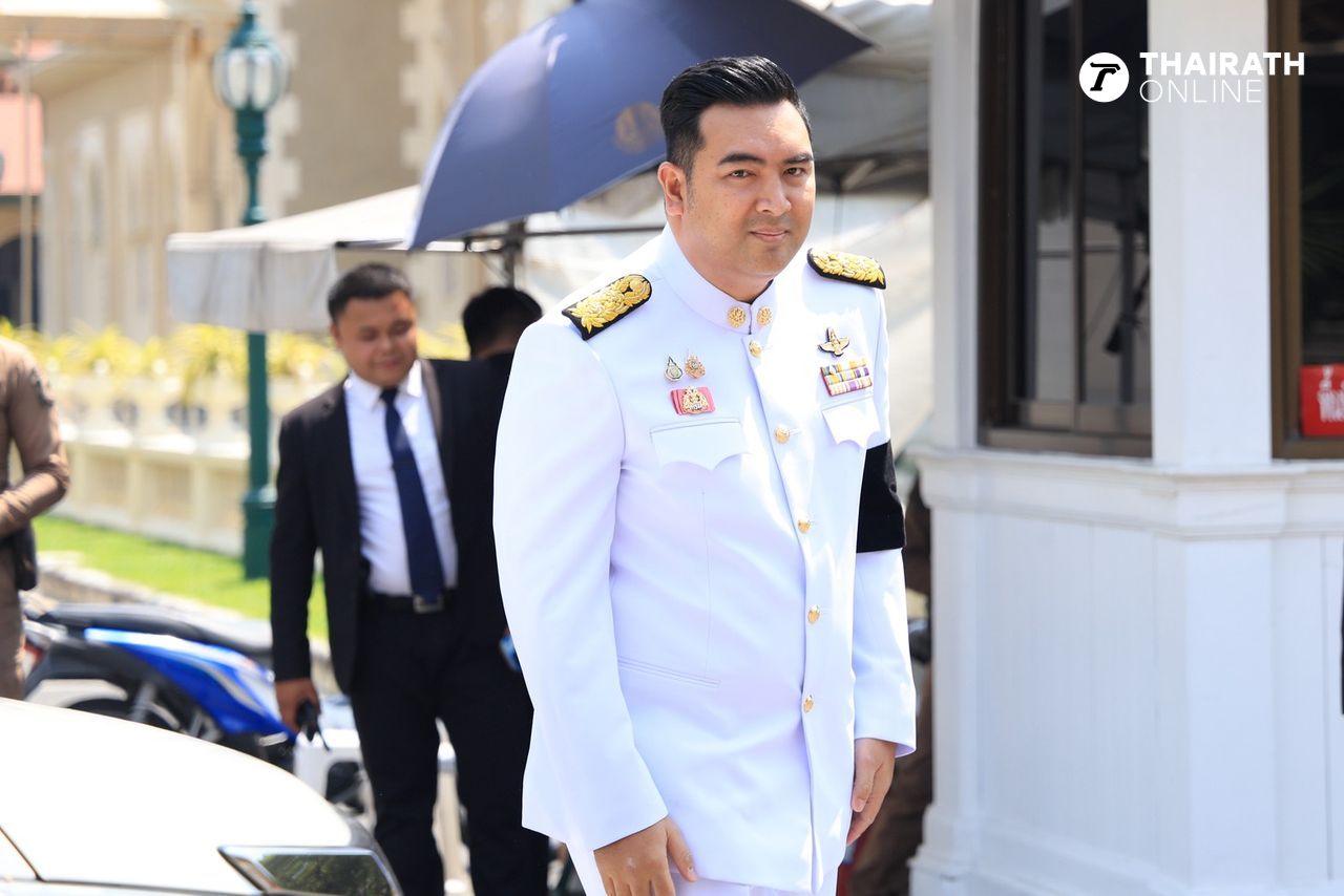 นายวัชระพล ขาวขำ รัฐมนตรีช่วยว่าการกระทรวงเกษตรและสหกรณ์