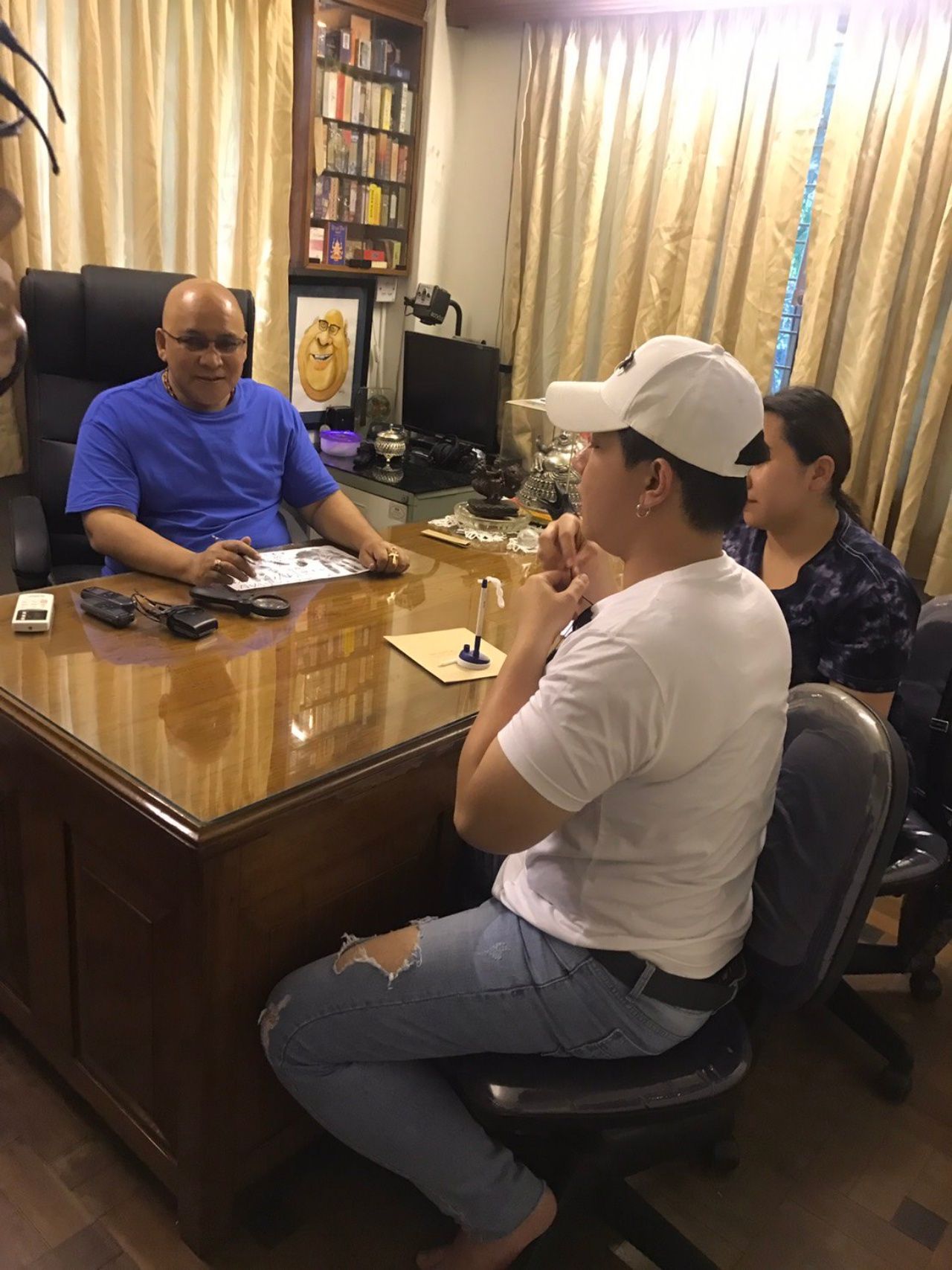 ดูดวงกับหมอดูพม่าชื่อดัง ซาน ซานิโบ 