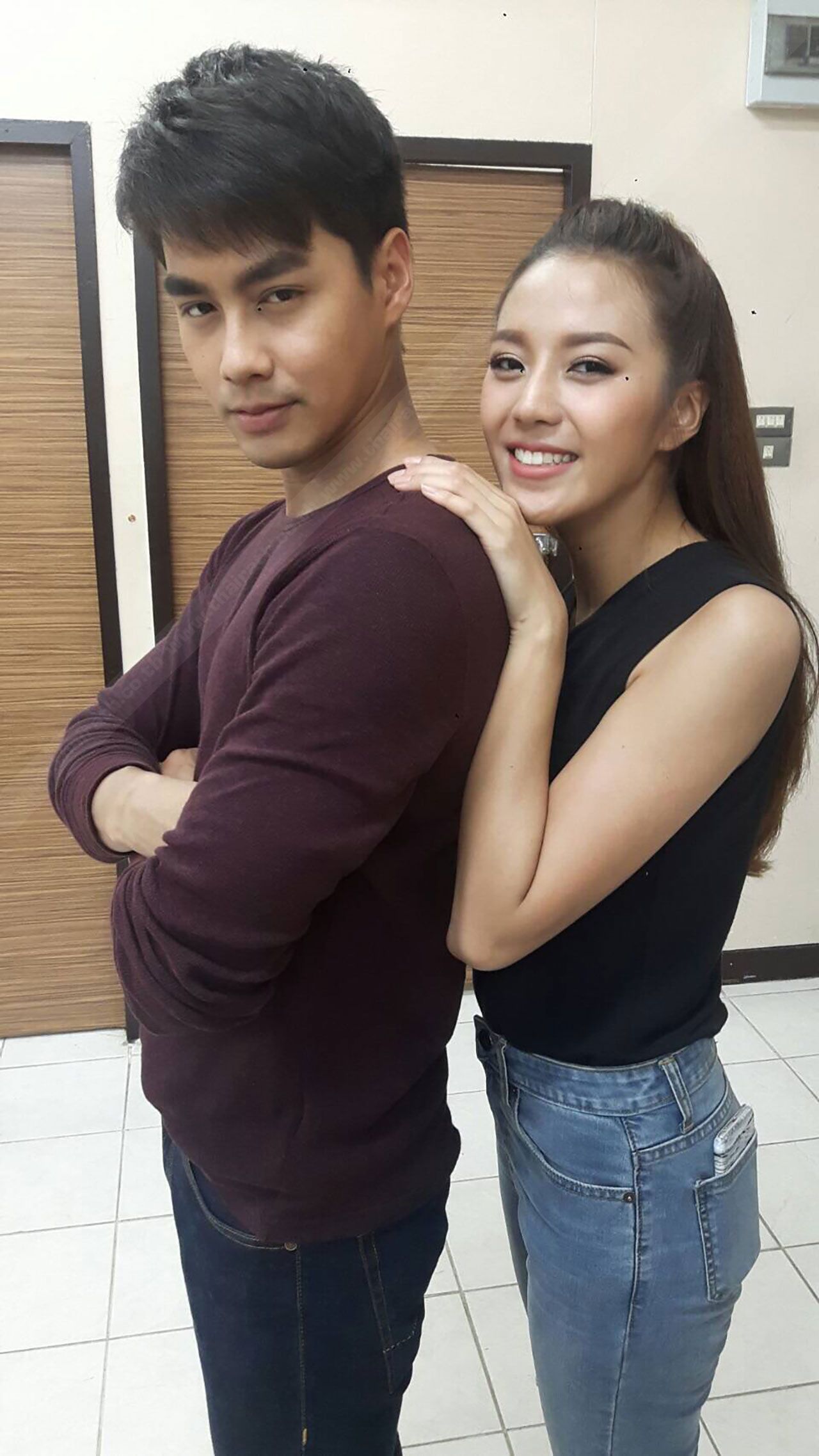 น่าจะเป็นคู่จิ้นคู่ใหม่น่าจับตา เพ็ชร ฐกฤต กับ เม นิศาชล 