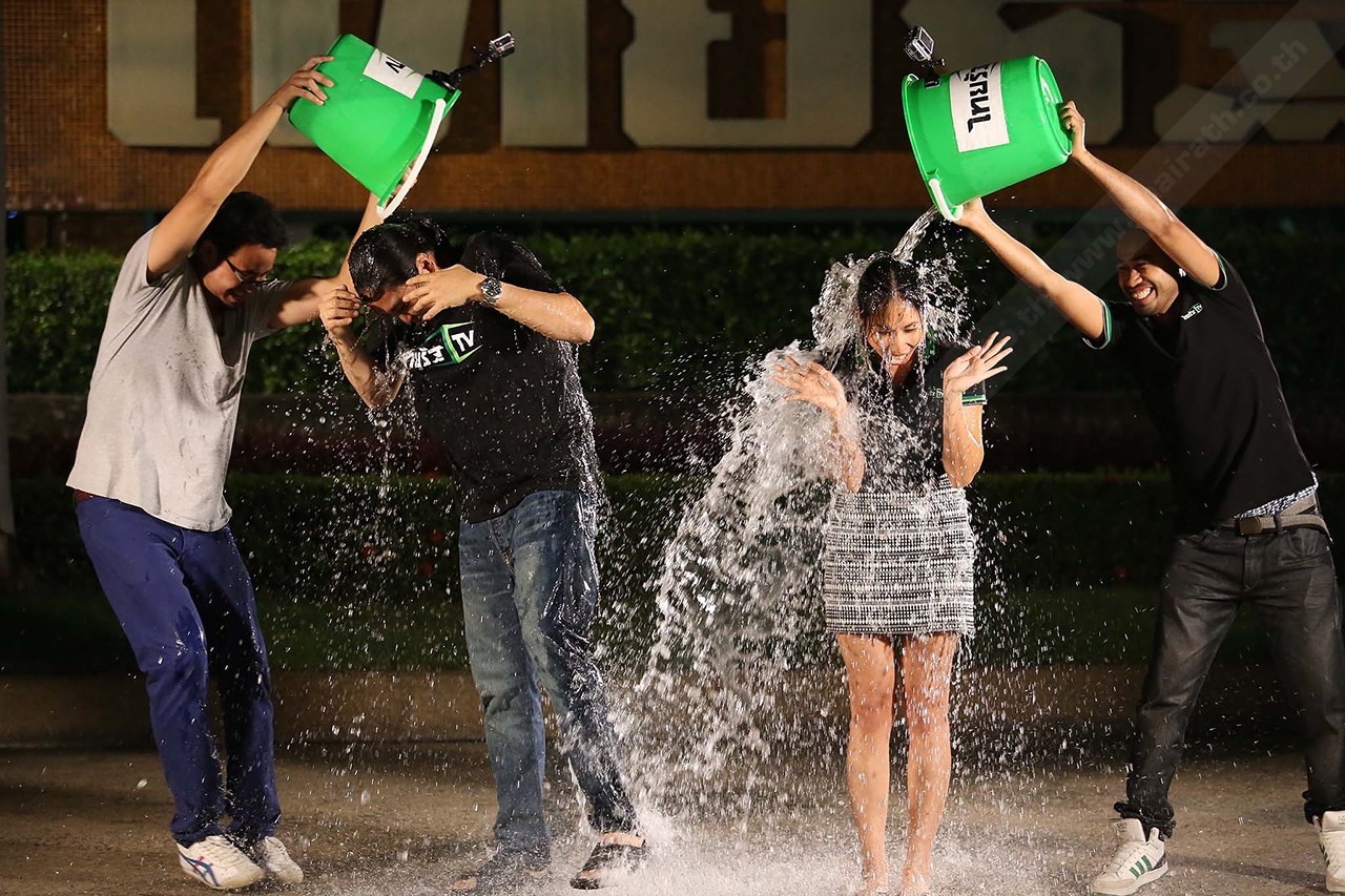 ตามคำท้า! จูเนียร์ -นิค จัด ICE Bucket ChallengeTH (ชมคลิป)