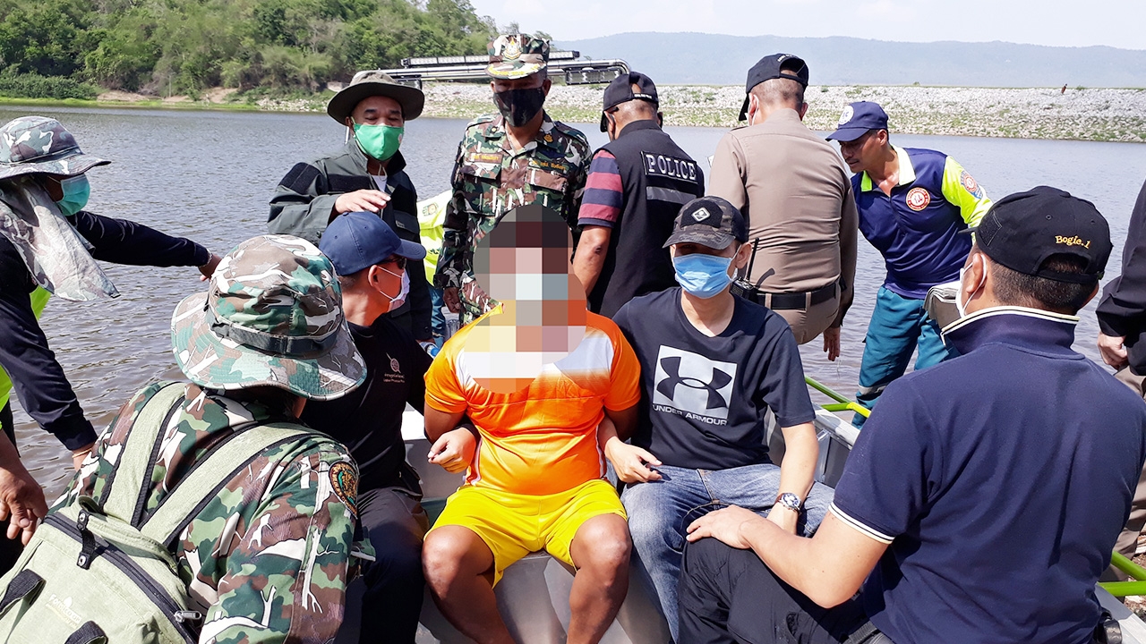 ตร.คุมตัว 4 พรานป่าที่ยิงจนท.พิทักษ์ป่าดับที่ลพบุรี ไปทำแผนที่เชิงเขารวก