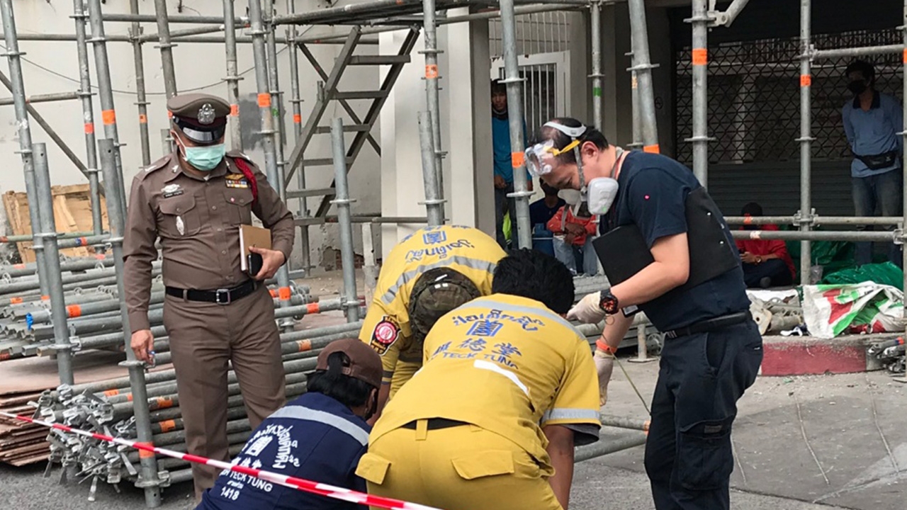 คนงานตกนั่งร้านดับ ตำรวจเรียกผู้รับเหมาสอบ ประมาทหรือเป็นอุบัติเหตุ