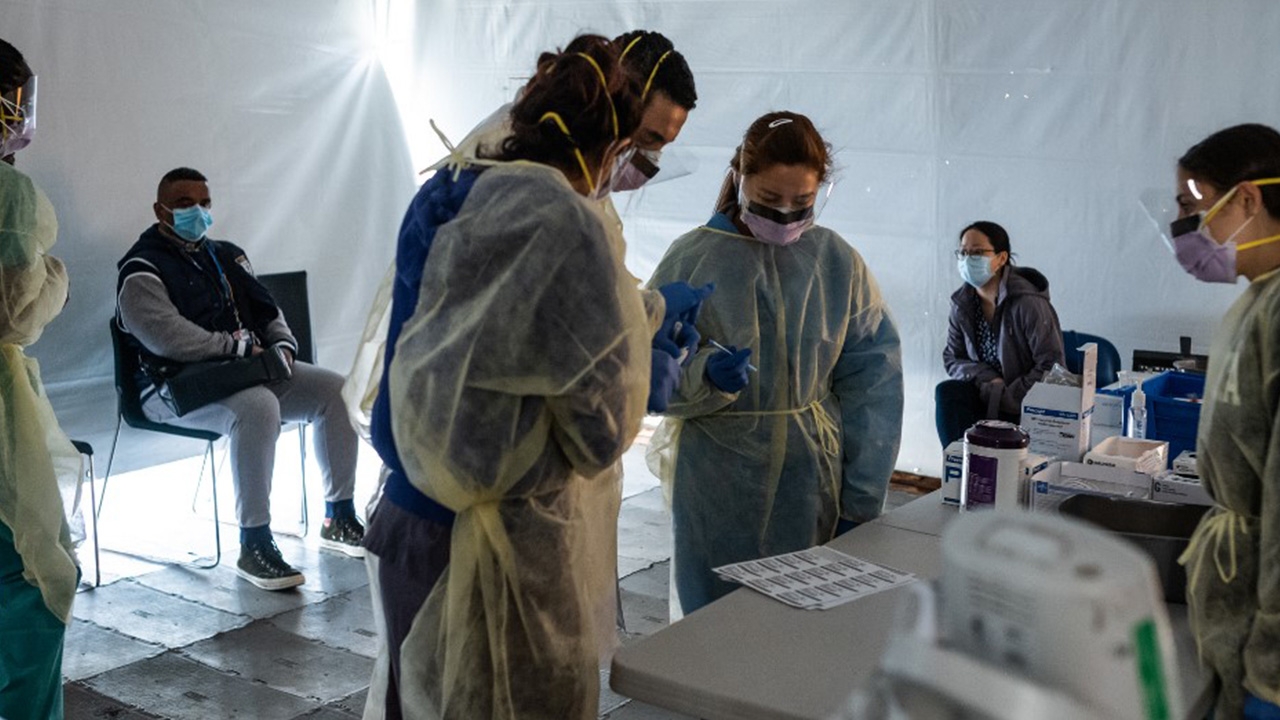 ช็อก แพทย์หญิงในนิวยอร์ก ทัพหน้าสู้โควิด ปลิดชีพตัวเองลาโลก