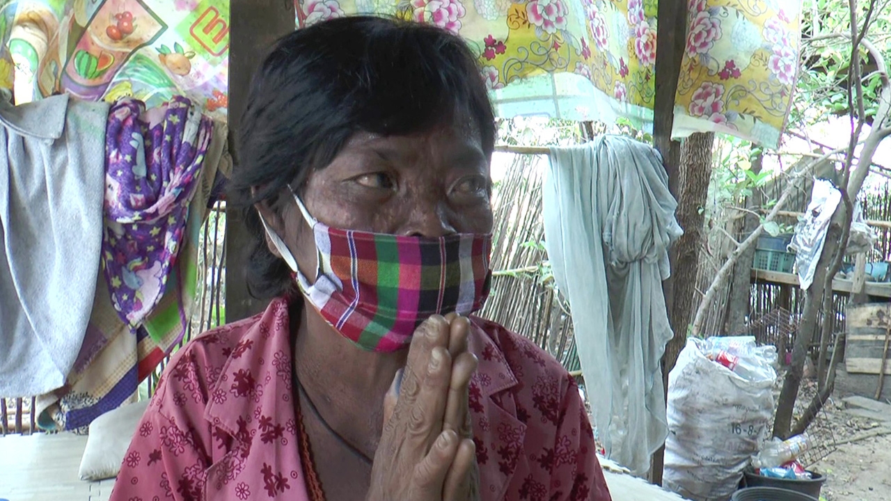 โอละพ่อ หนุ่มเวรเปลถูกหากดเงินป้า ธนาคารเพิ่งมาบอก ระบบขัดข้อง  