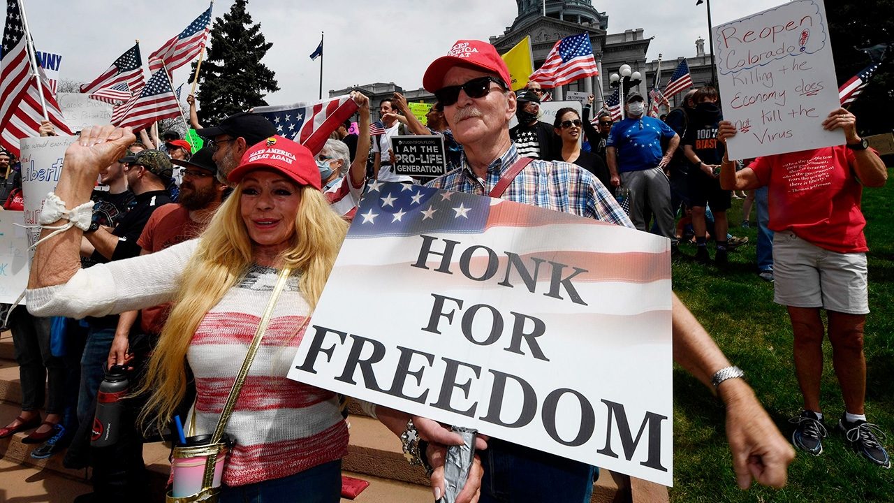 สหรัฐฯ ยอดติดเชื้อสะสมเฉียดล้าน จ่อคลายล็อกดาวน์เพิ่มอีกหลายรัฐ