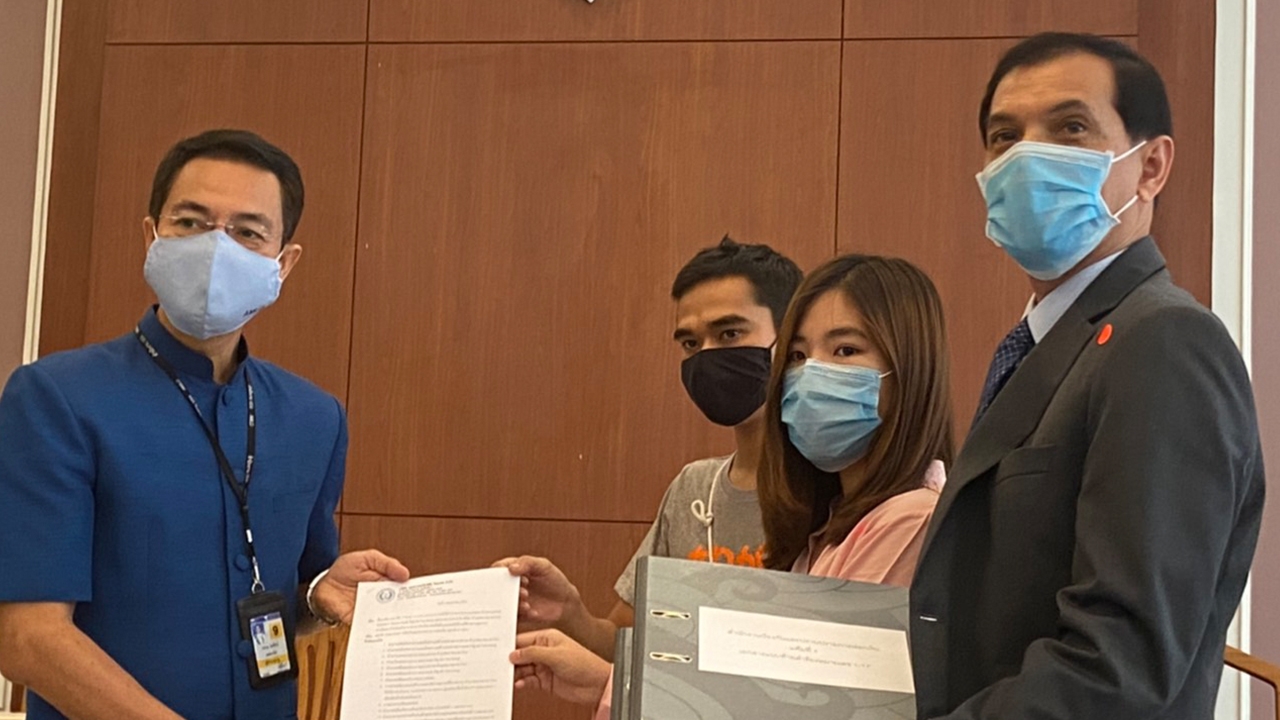 ทนายอนันต์ชัยพา 2 พม่ายื่นขอความเป็นธรรม ปปง. หลังถูกจับขนเงิน 16.5 ล.