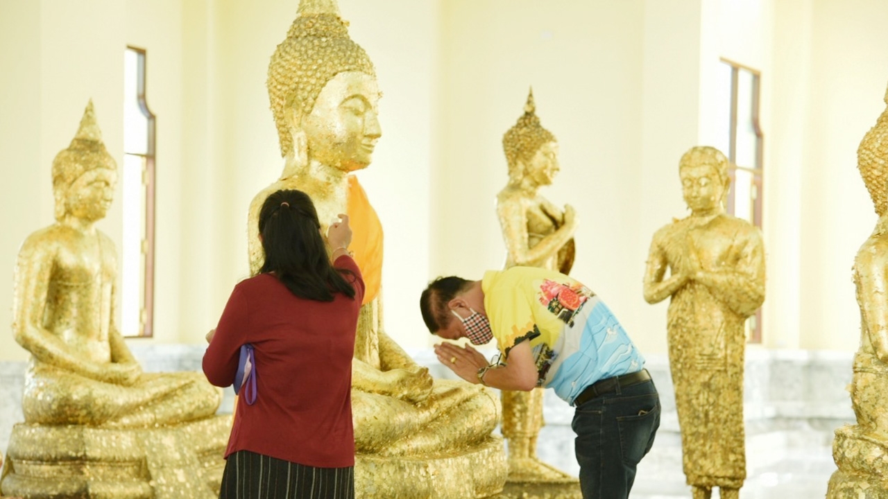 วัดหลวงพ่อโสธร เปิดให้ประชาชนเข้าสักการะได้แล้ว วางมาตรการกันโควิดเข้ม