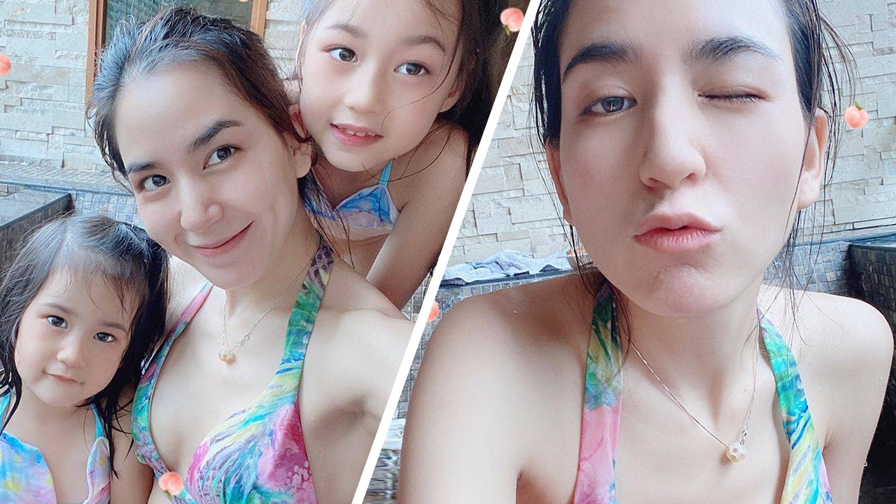 แซ่บมากแม่ พลอย ชิดจันทร์ ใส่บิกินีพาลูกๆ เล่นน้ำคลายร้อน