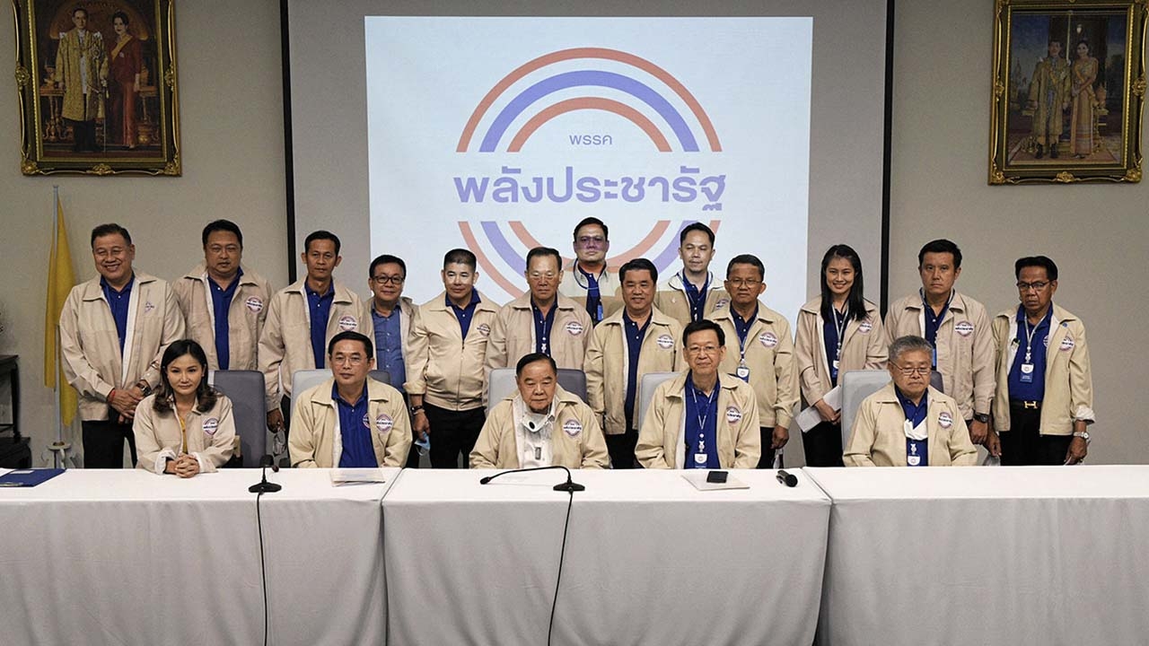 โพลการเมืองวิวาทะ